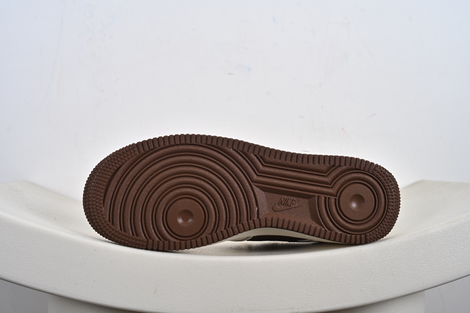 NIke Air Force 1 '07 Low 空军一号低帮 运动鞋 休闲鞋 XL1979-105