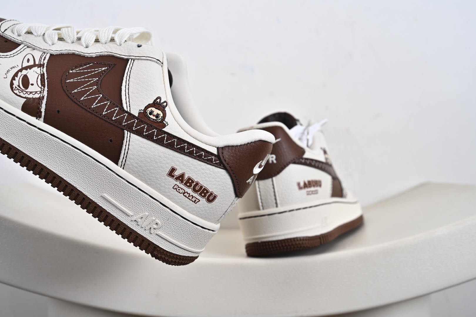 NIke Air Force 1 '07 Low 空军一号低帮 运动鞋 休闲鞋 XL1979-105