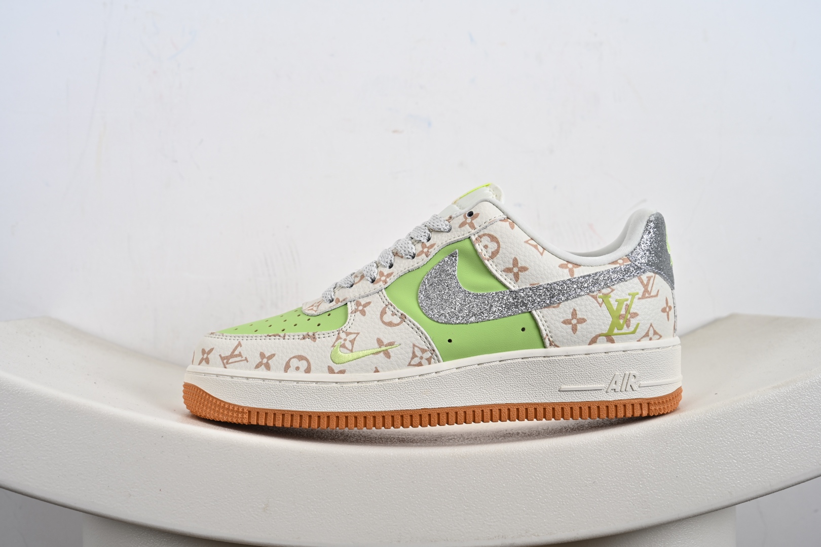 定制版 Nike Air Force 1'07 Low LV联名 苹果绿银勾 空军一号低帮休闲板鞋 DF0188-079