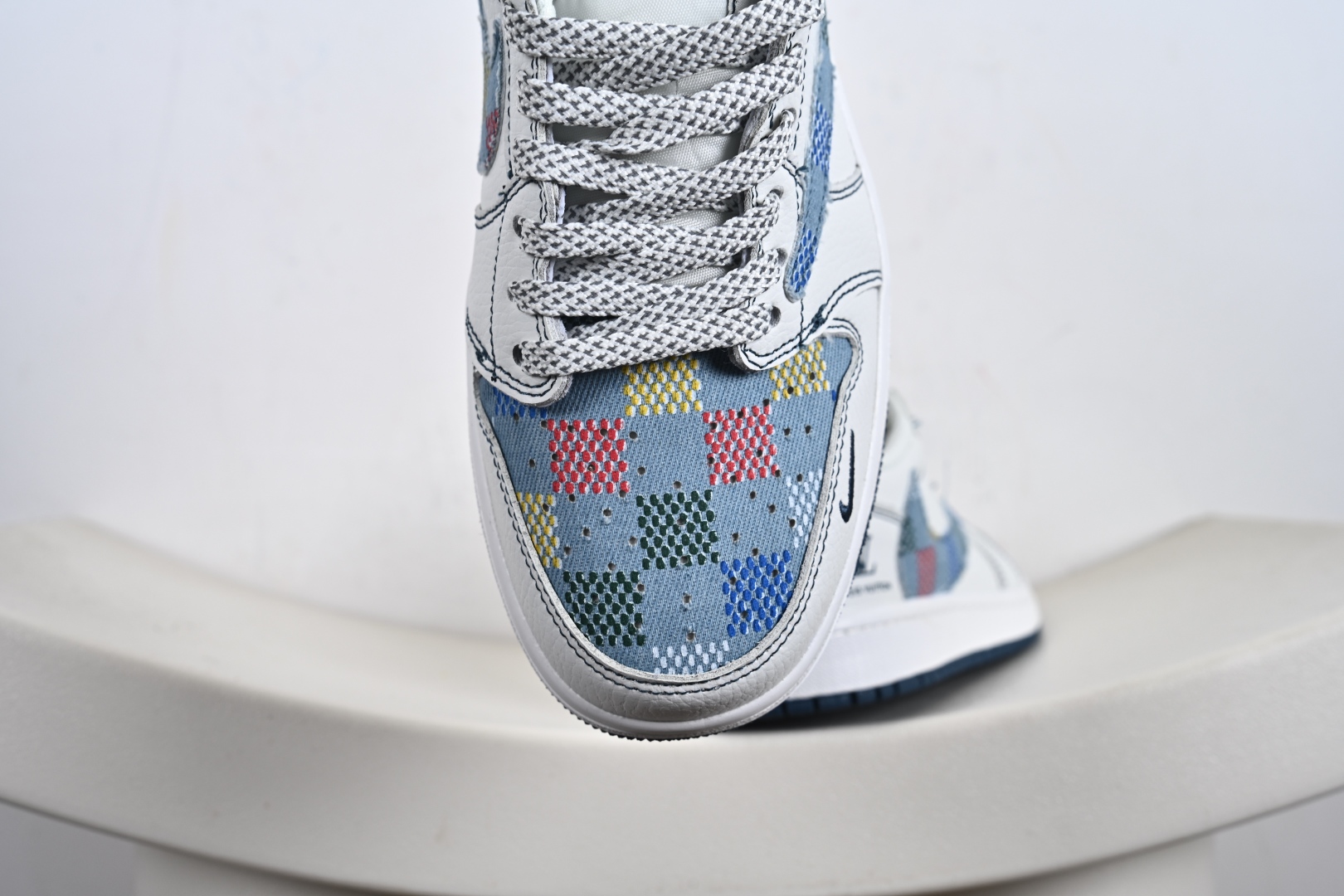 Travis Scott x Fragment Design x Air Jordan 1 Low OG SP AJ1 乔1 LV联名 黑线彩勾 低帮文化休闲板鞋 DZ5899-011