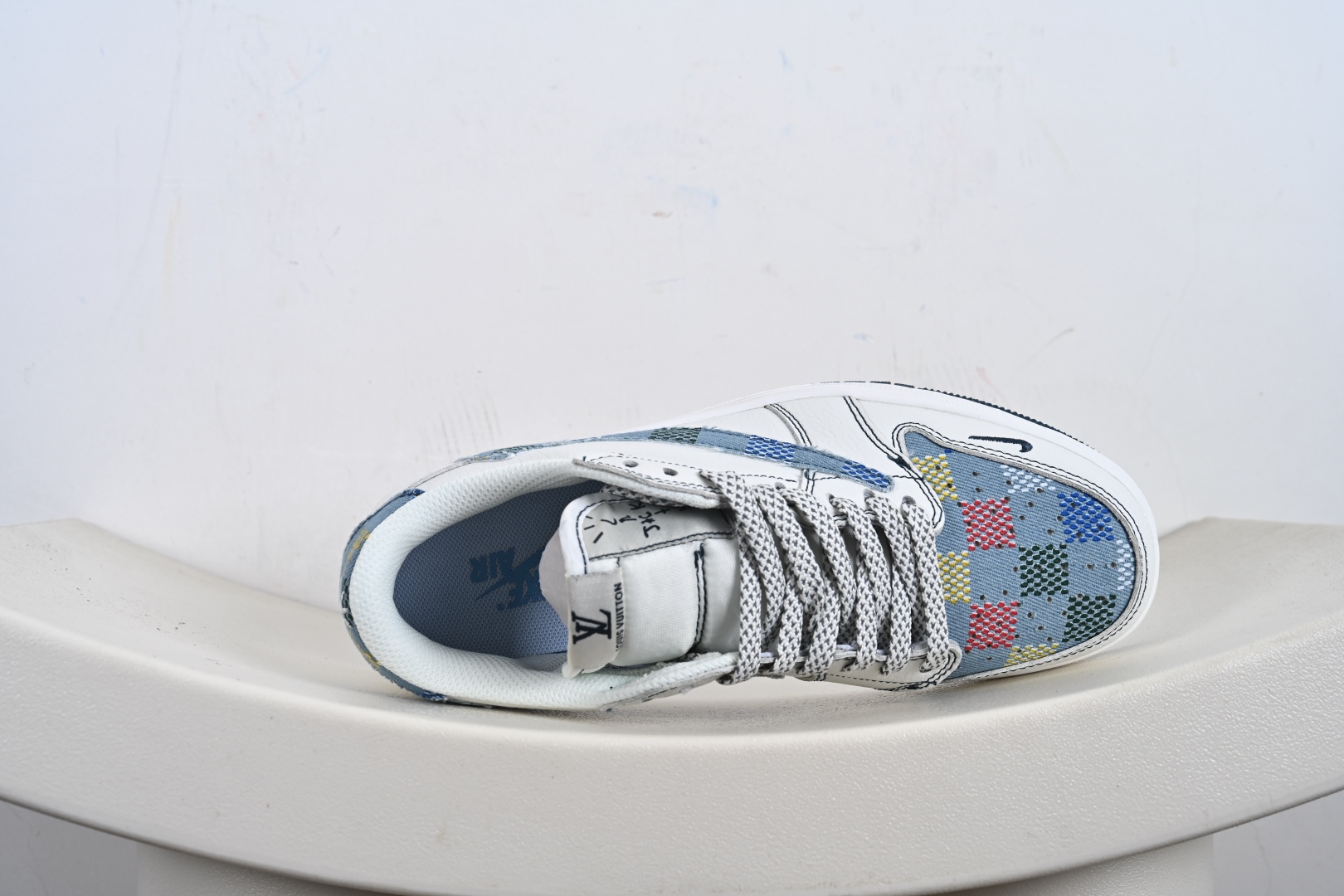 Travis Scott x Fragment Design x Air Jordan 1 Low OG SP AJ1 乔1 LV联名 黑线彩勾 低帮文化休闲板鞋 DZ5899-011