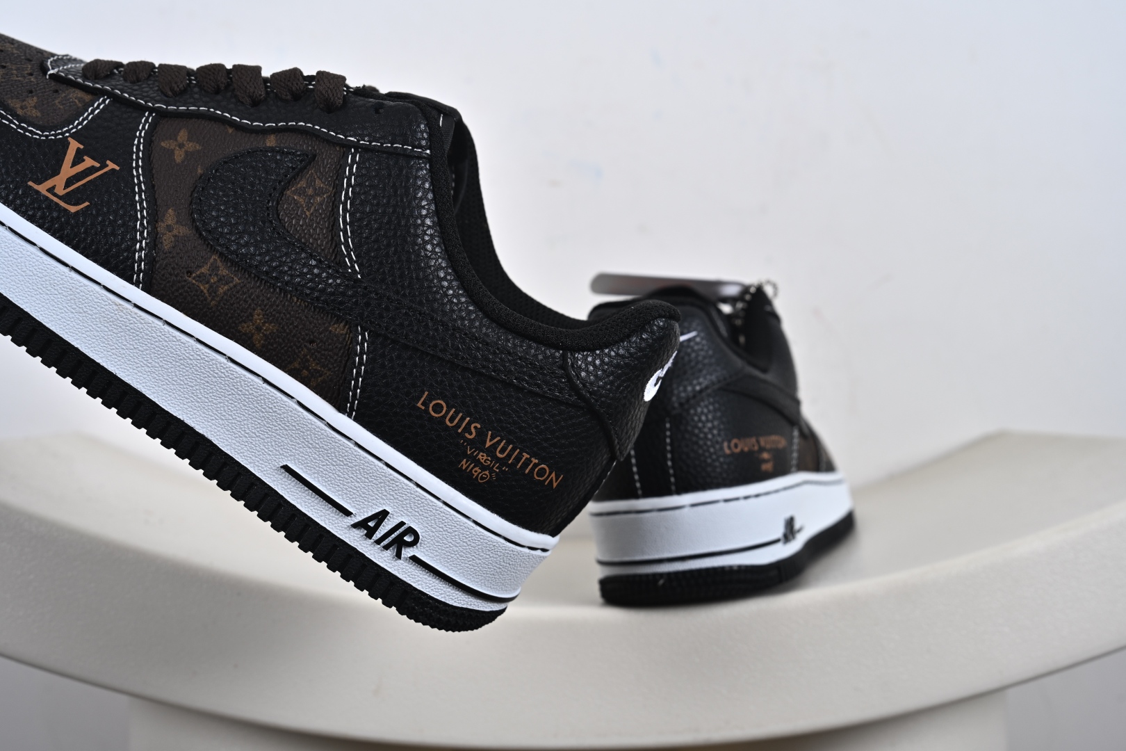 NIke Air Force 1 '07 Low 空军一号低帮 运动鞋 休闲鞋 CZ3986-002