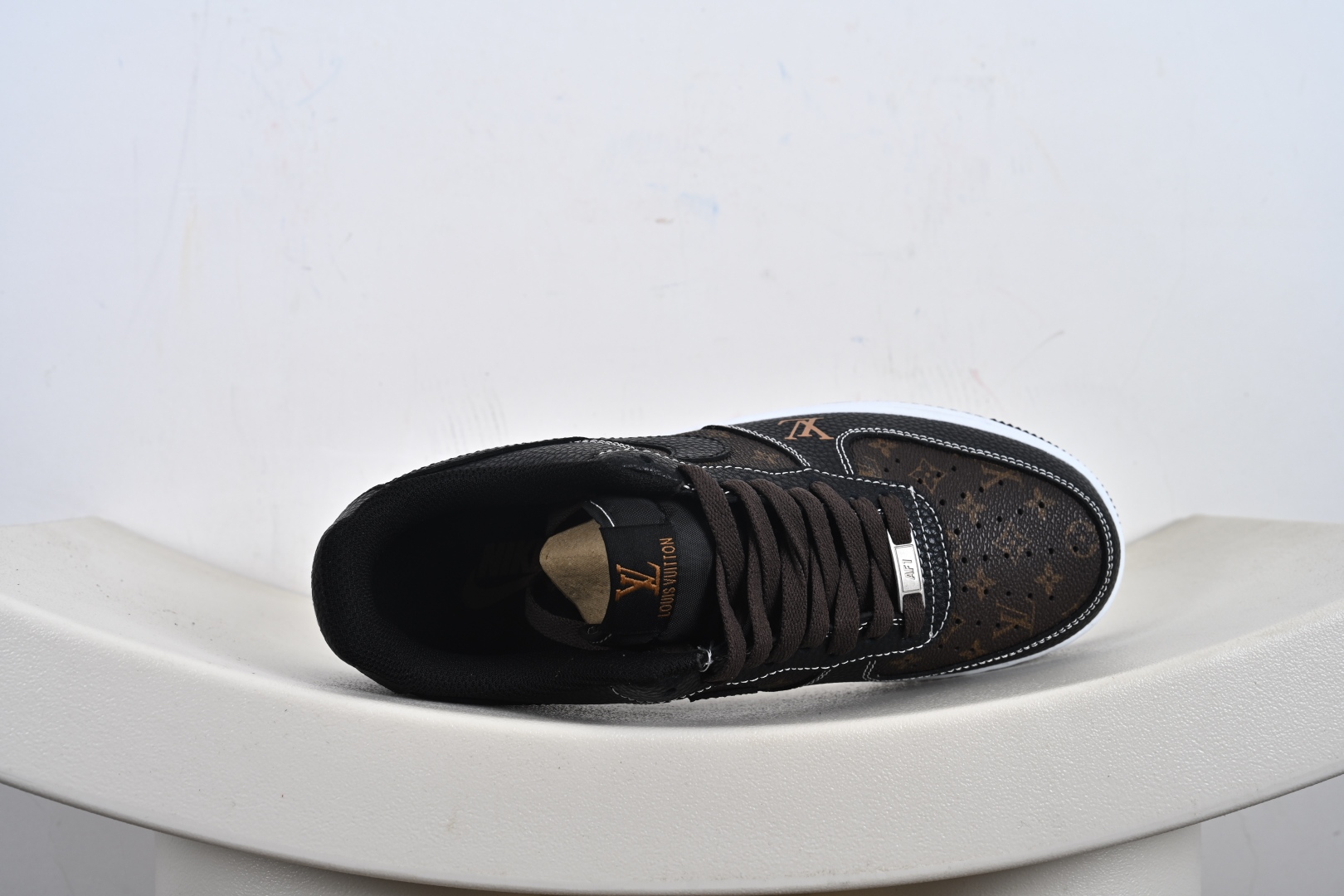 NIke Air Force 1 '07 Low 空军一号低帮 运动鞋 休闲鞋 CZ3986-002