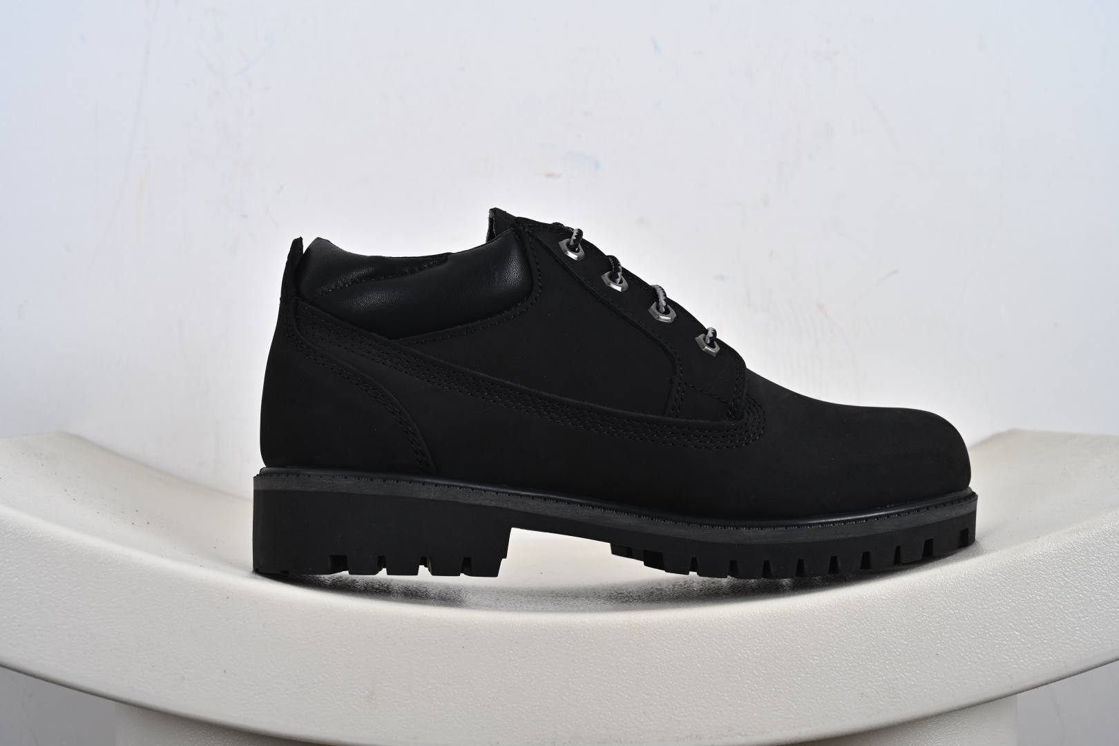 添柏岚／天伯伦Timberland Men's Classic Oxford Waterproof Boots男款低帮防水沙漠工装休闲马丁低靴 TB073538-713