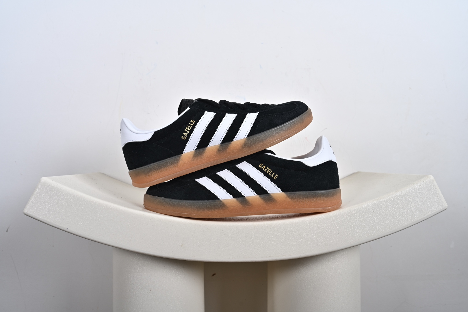 170 Adidas Originals Gazelle Indoor 德训系列三叶草复古休闲运动板鞋 JI2060