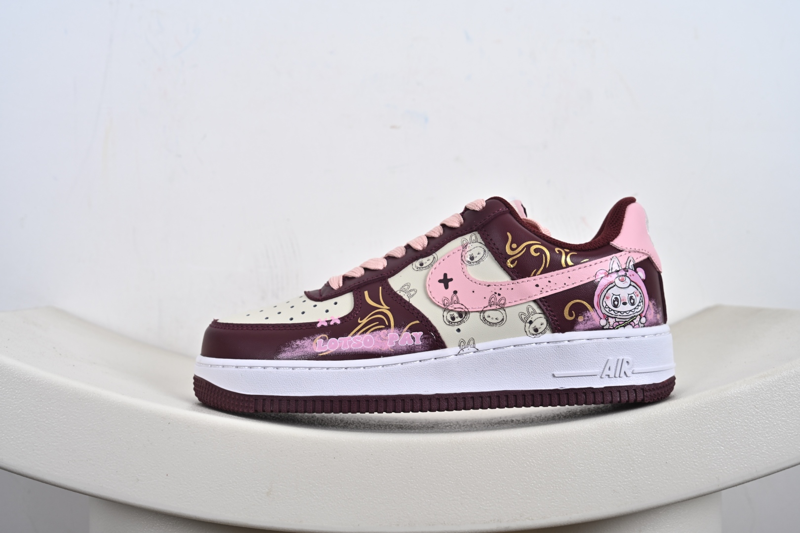 240 手绘涂鸦“莓红漫绘”Nike Air Force 1 “Berry Red ”空军一号定制板鞋 FD9925-611