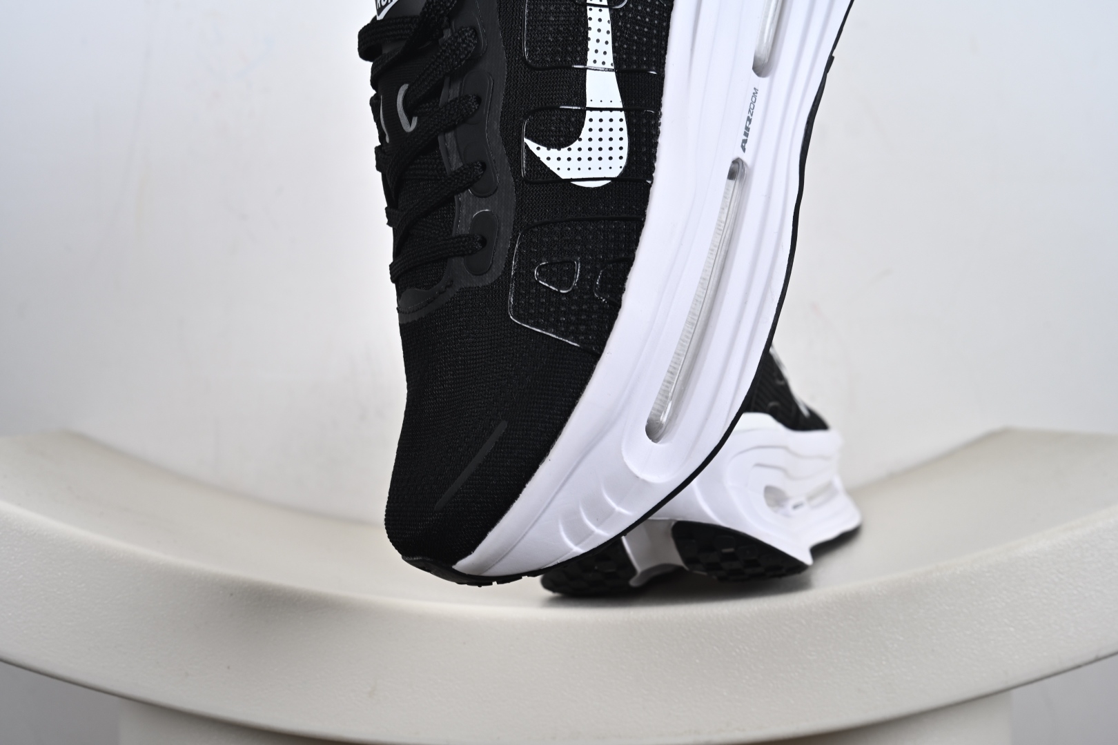 200 Nike Air Zoom Pegasus Premium 耐克网面全掌气垫缓震跑鞋 HQ2050-303 HQ2050-302
