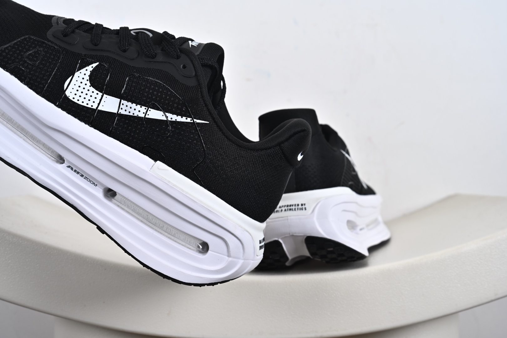 200 Nike Air Zoom Pegasus Premium 耐克网面全掌气垫缓震跑鞋 HQ2050-303 HQ2050-302