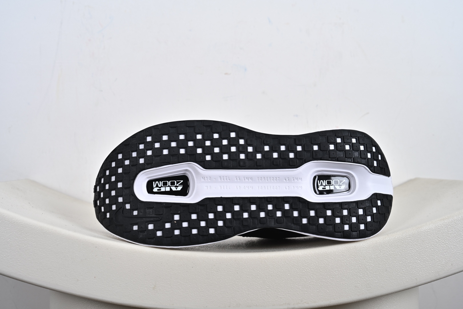 200 Nike Air Zoom Pegasus Premium 耐克网面全掌气垫缓震跑鞋 HQ2050-303 HQ2050-302