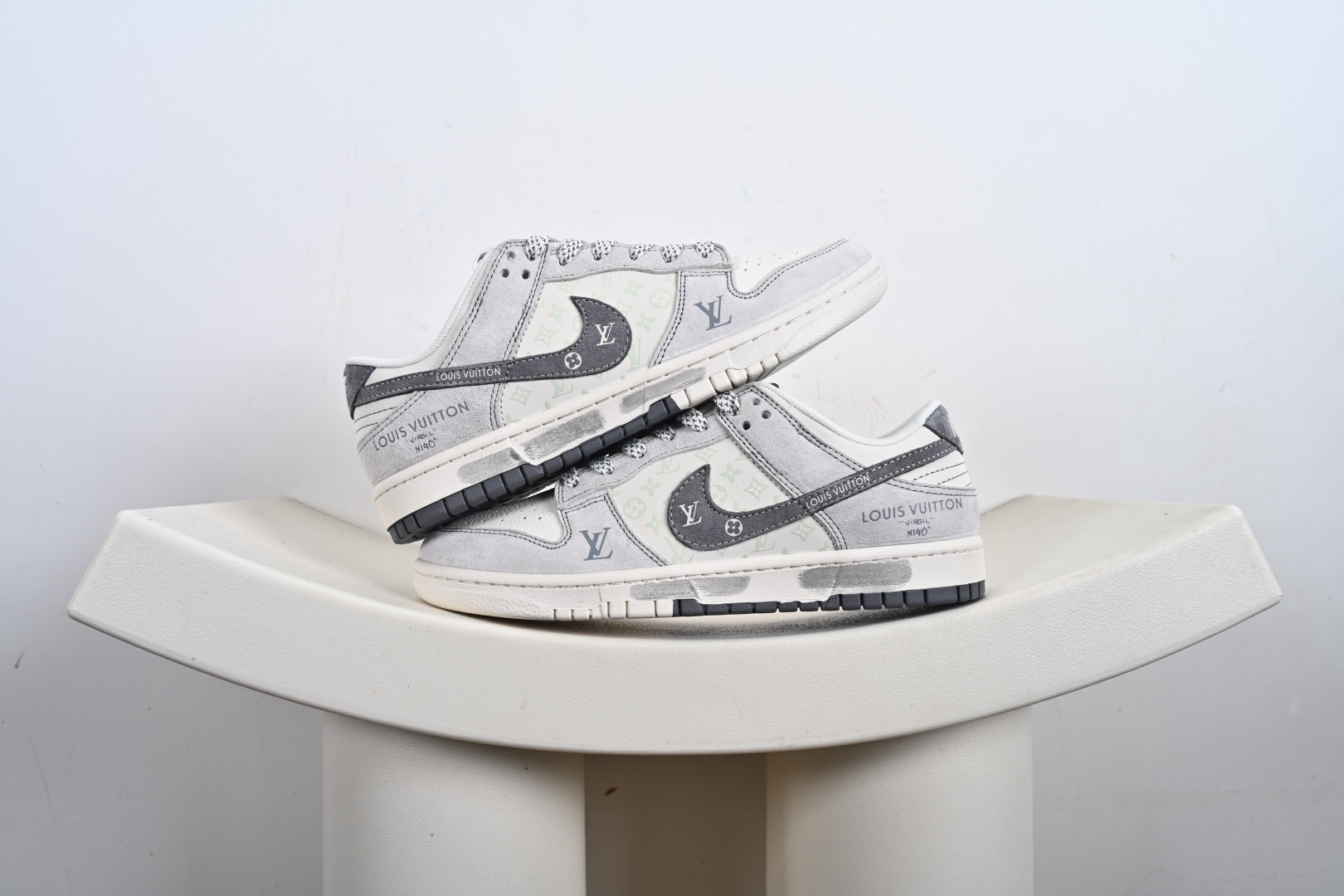 260 Nike SB Dunk Low LV联名 CX5050-Y02