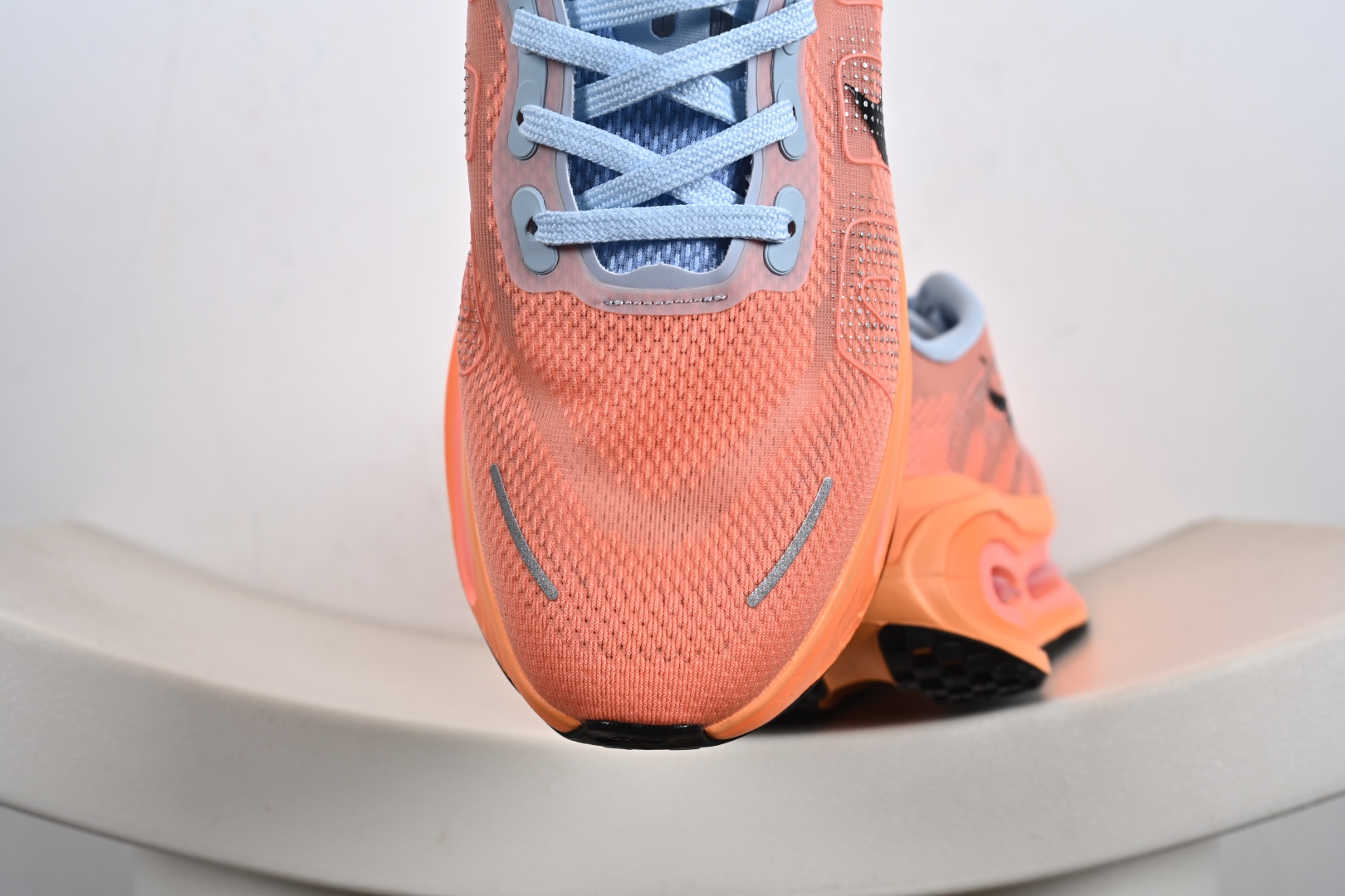 200 Nike ZOOM PREMIUM 耐克 飞马 舒适减震防滑 低帮跑步鞋 FN8453-011