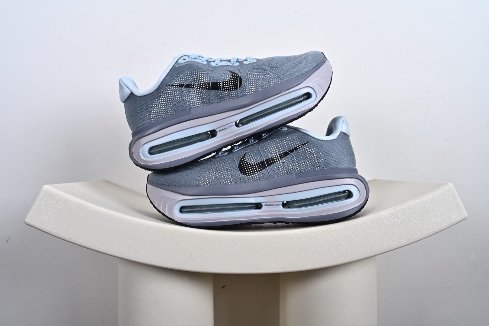 #合集 200 Nike ZOOM PREMIUM 耐克 飞马 舒适减震防滑 低帮跑步鞋 FN8453-011