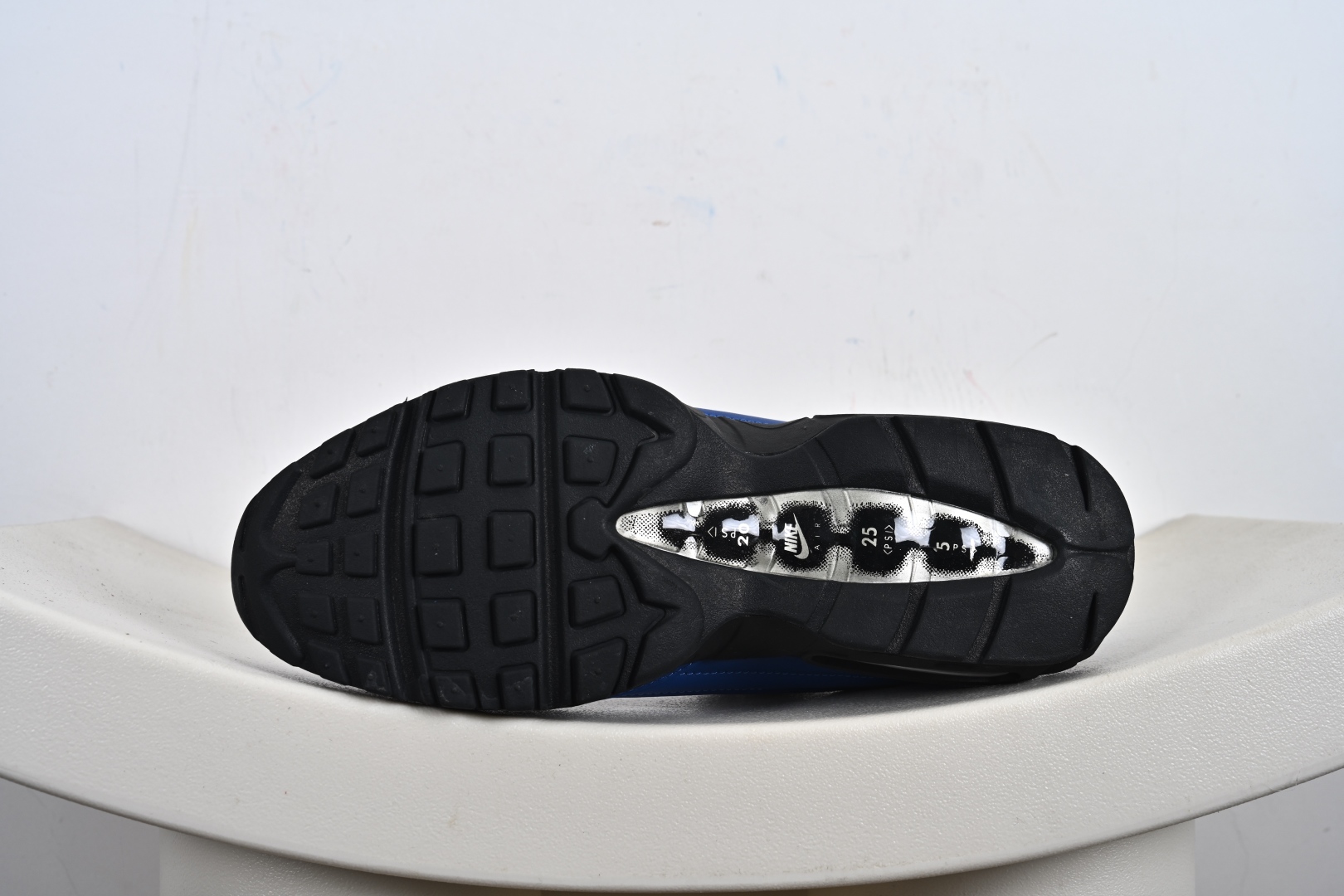 400 纯原 Supreme x NK Air Max 95 LUX 联名款 气垫跑鞋 CI0999-400