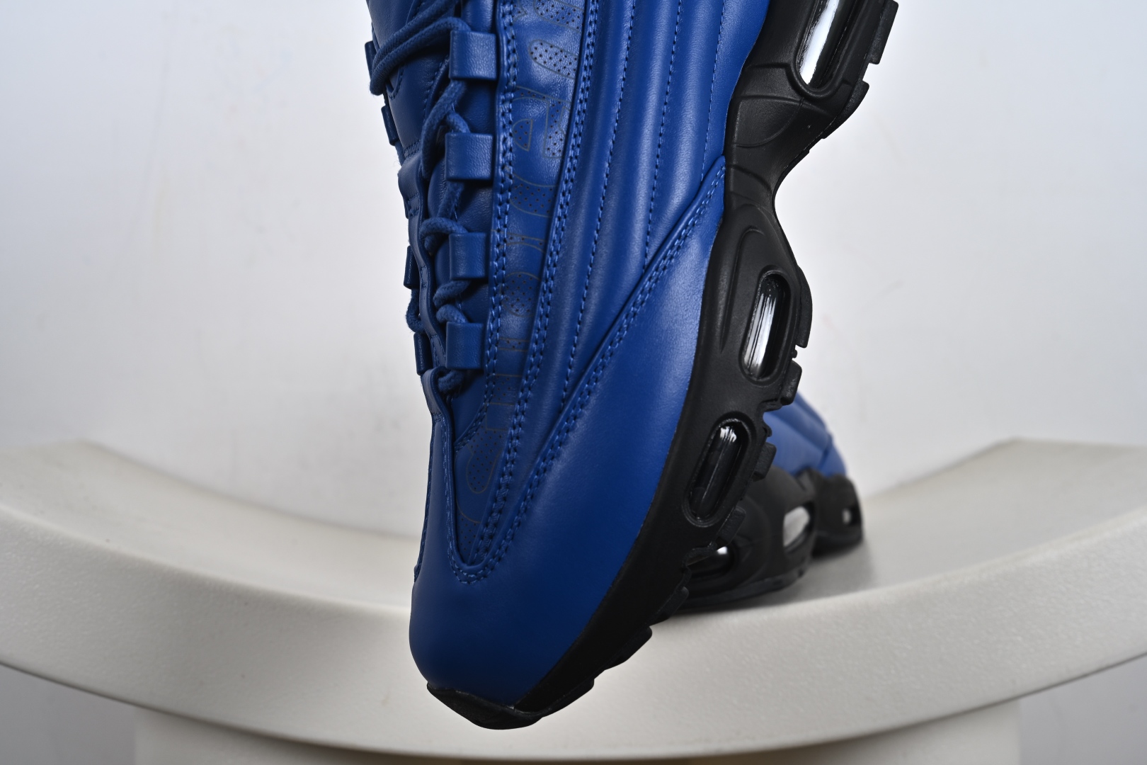 400 纯原 Supreme x NK Air Max 95 LUX 联名款 气垫跑鞋 CI0999-400