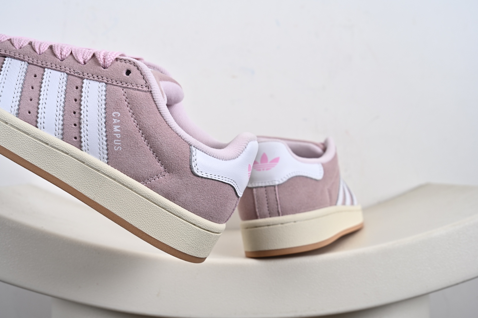 140 Adidas Originals Campus 00s 学院系列 面包风经典复古低帮百搭休闲运动板鞋 JQ5751