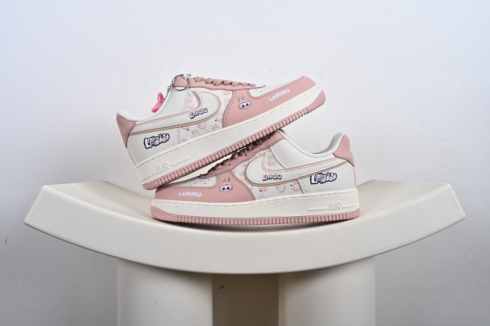 240 NIKE AIR FORCE 1‘07 拉布布 DK0188-091
