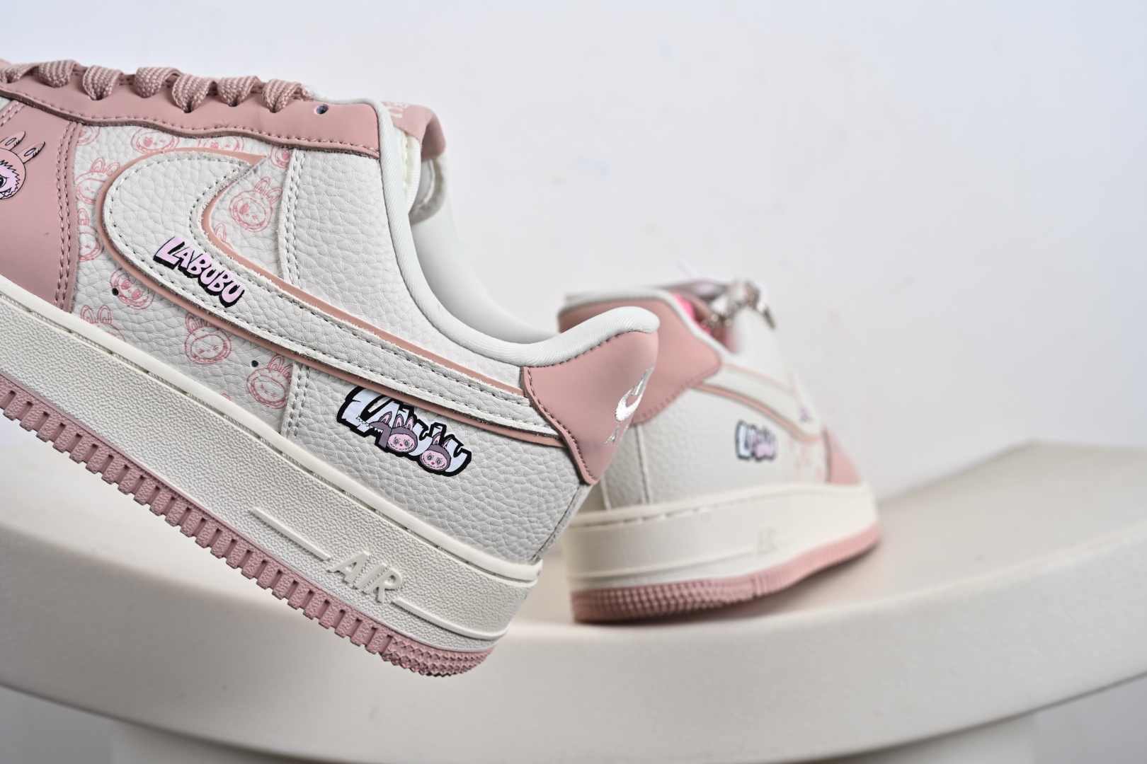 240 NIKE AIR FORCE 1‘07 拉布布 DK0188-091
