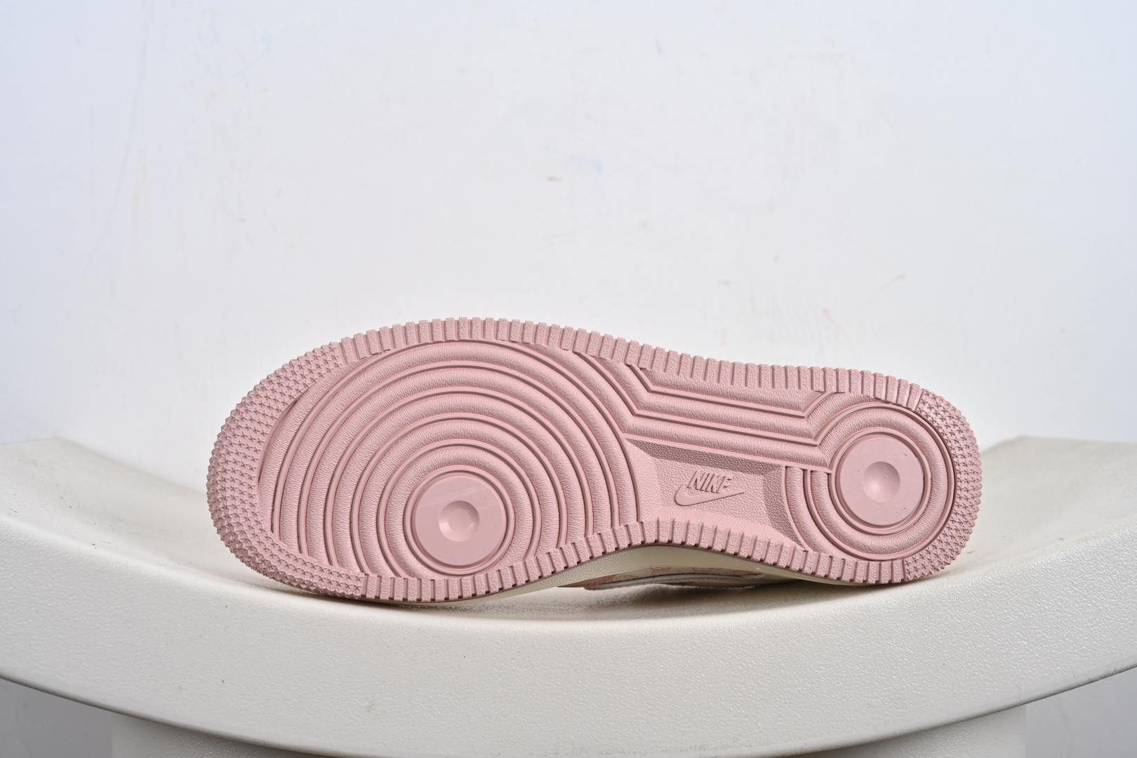 240 NIKE AIR FORCE 1‘07 拉布布 DK0188-091