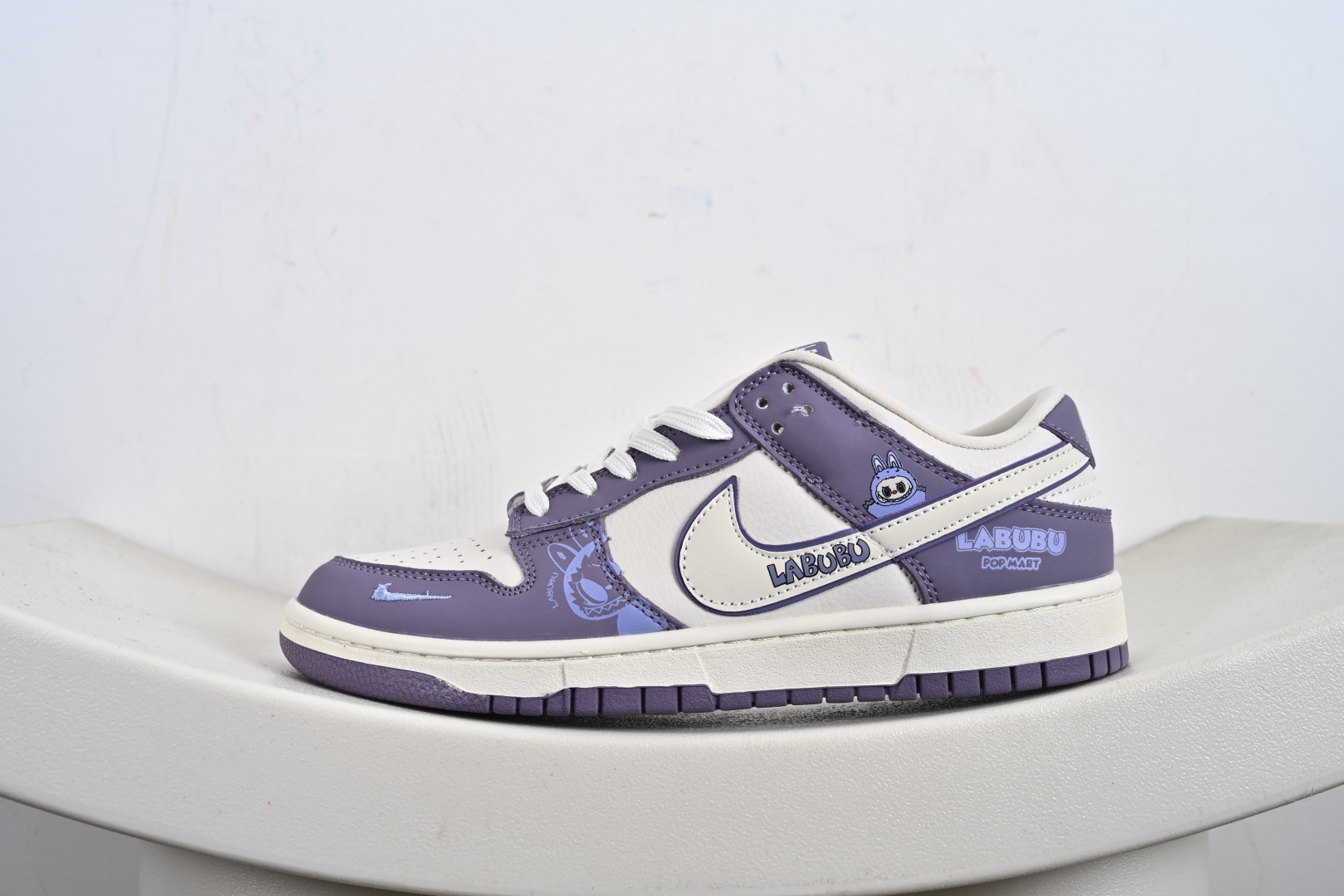 260 Nike SB Dunk Low 拉布布 周年高端定制 低帮休闲板鞋 SR2025-005