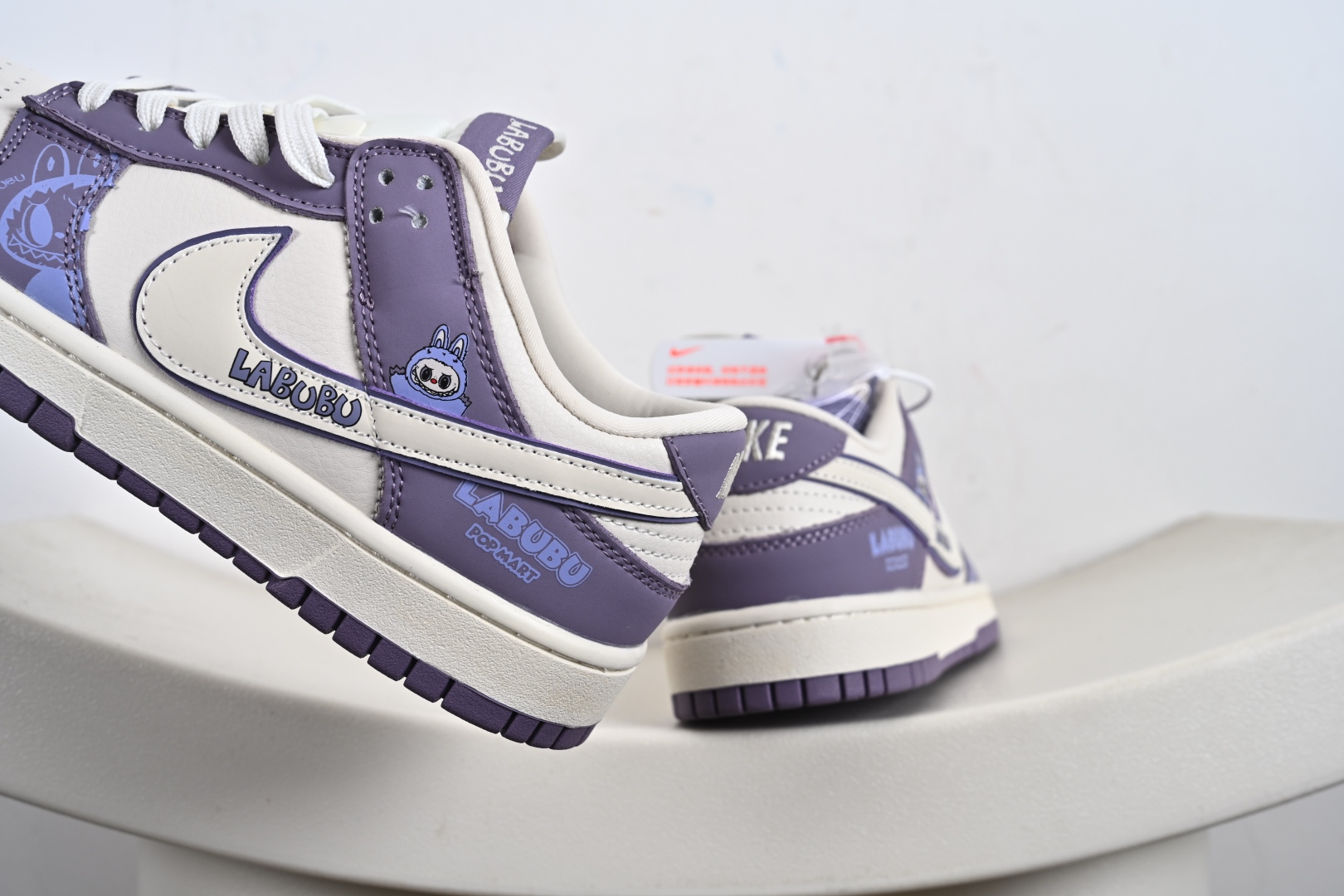 260 Nike SB Dunk Low 拉布布 周年高端定制 低帮休闲板鞋 SR2025-005