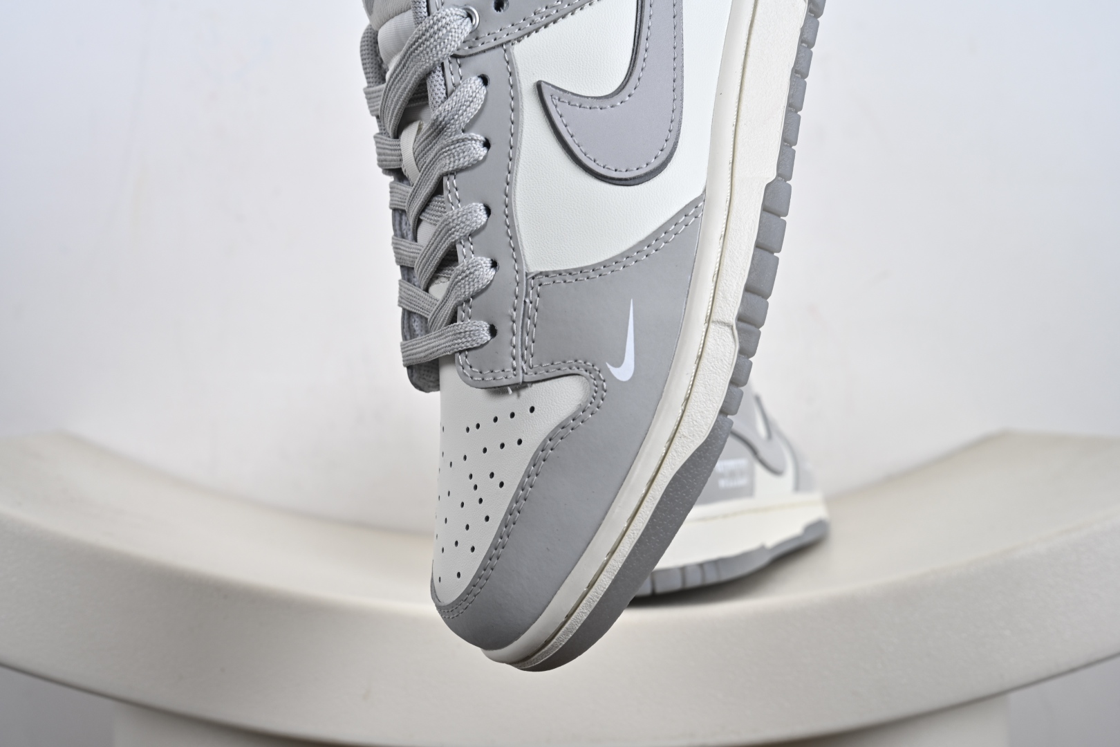260 Nike Dunk Low Retro 白灰 低帮休闲运动板鞋 GW0414-023