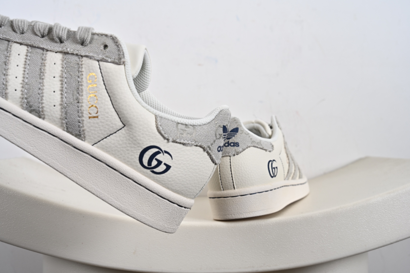 220 Adidas Originals Superstar 联名款贝壳头 JY8921