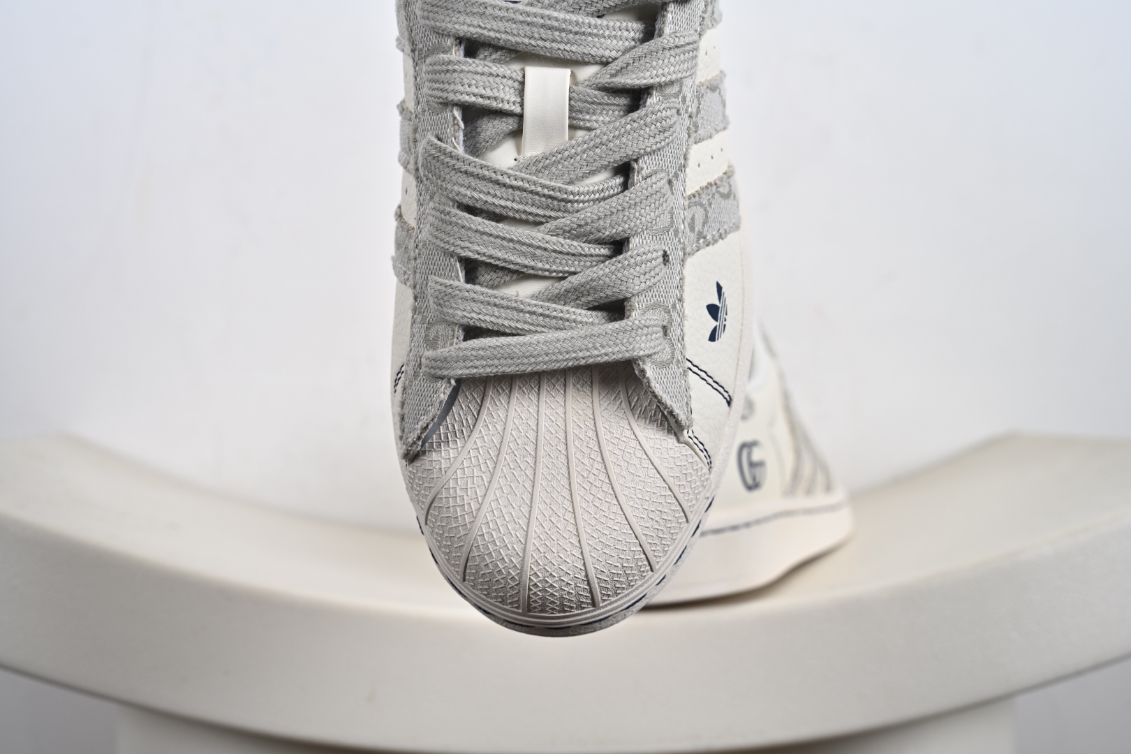 220 Adidas Originals Superstar 联名款贝壳头 JY8921