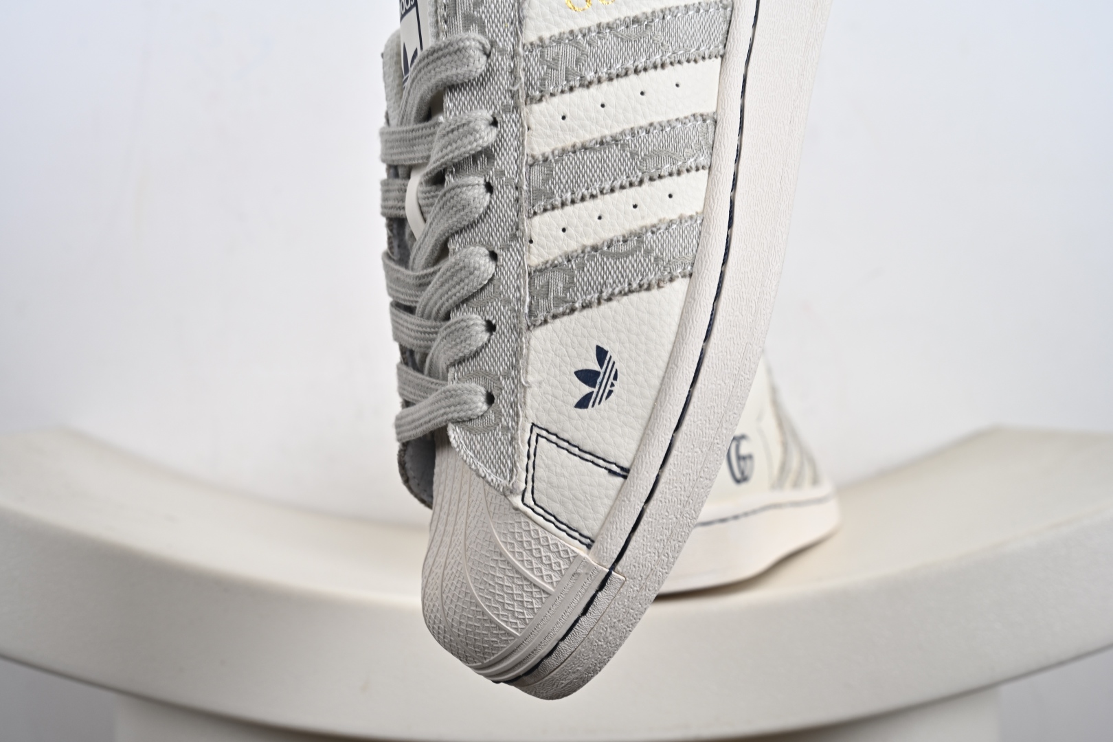 220 Adidas Originals Superstar 联名款贝壳头 JY8921