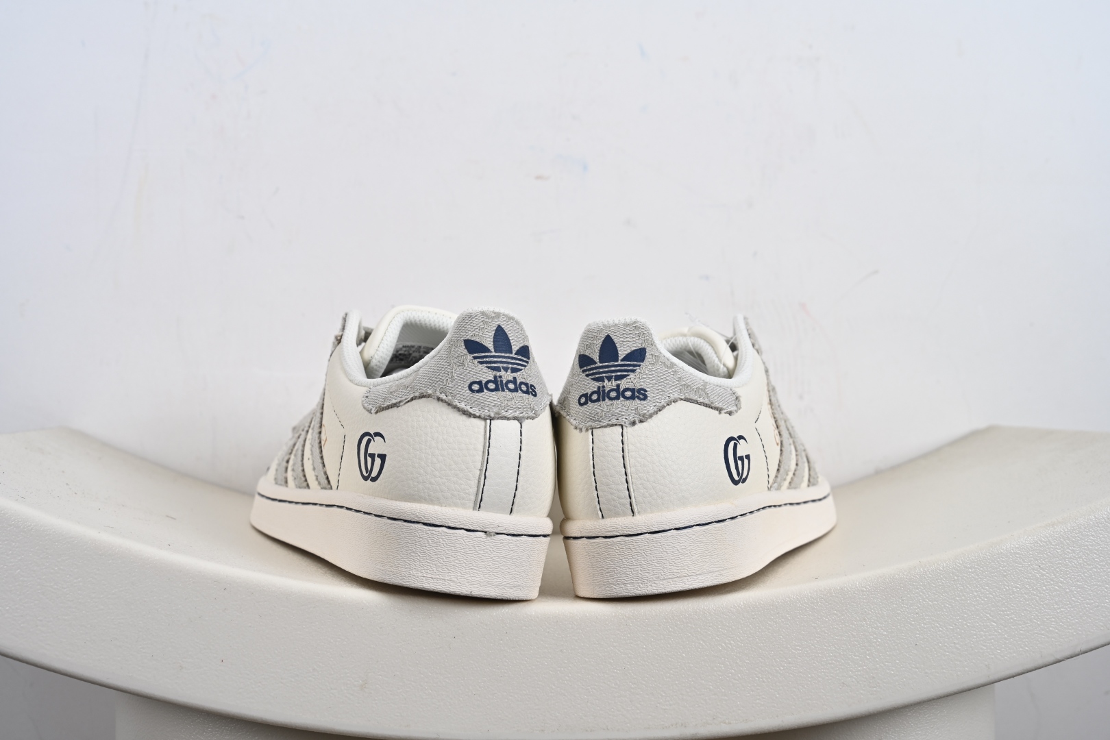 220 Adidas Originals Superstar 联名款贝壳头 JY8921