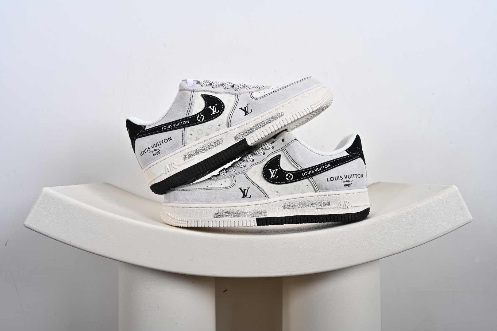 240 NIke Air Force 1 '07 Low 空军一号低帮 运动鞋 休闲鞋 CX5050-Y06
