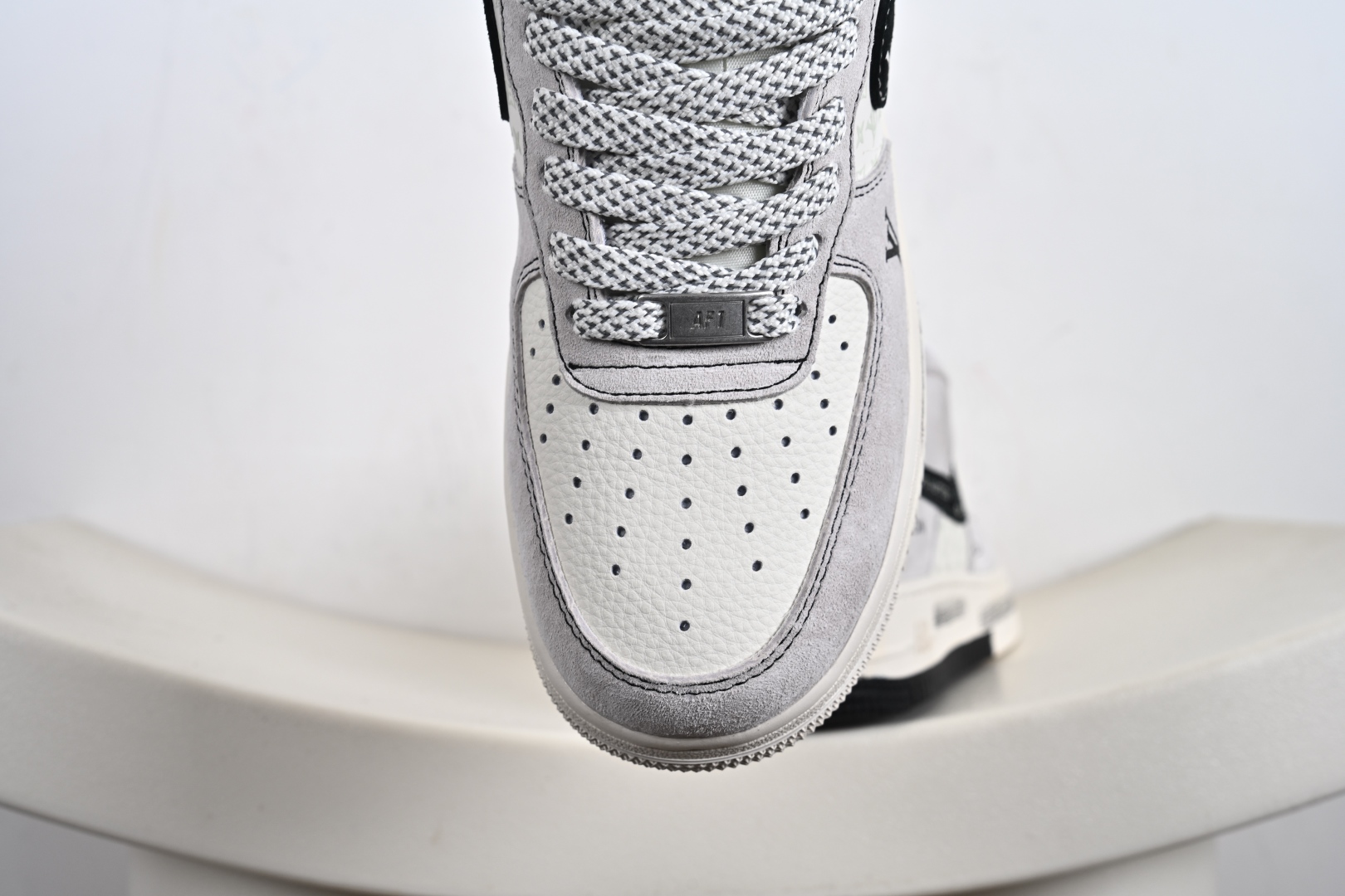 240 NIke Air Force 1 '07 Low 空军一号低帮 运动鞋 休闲鞋 CX5050-Y06