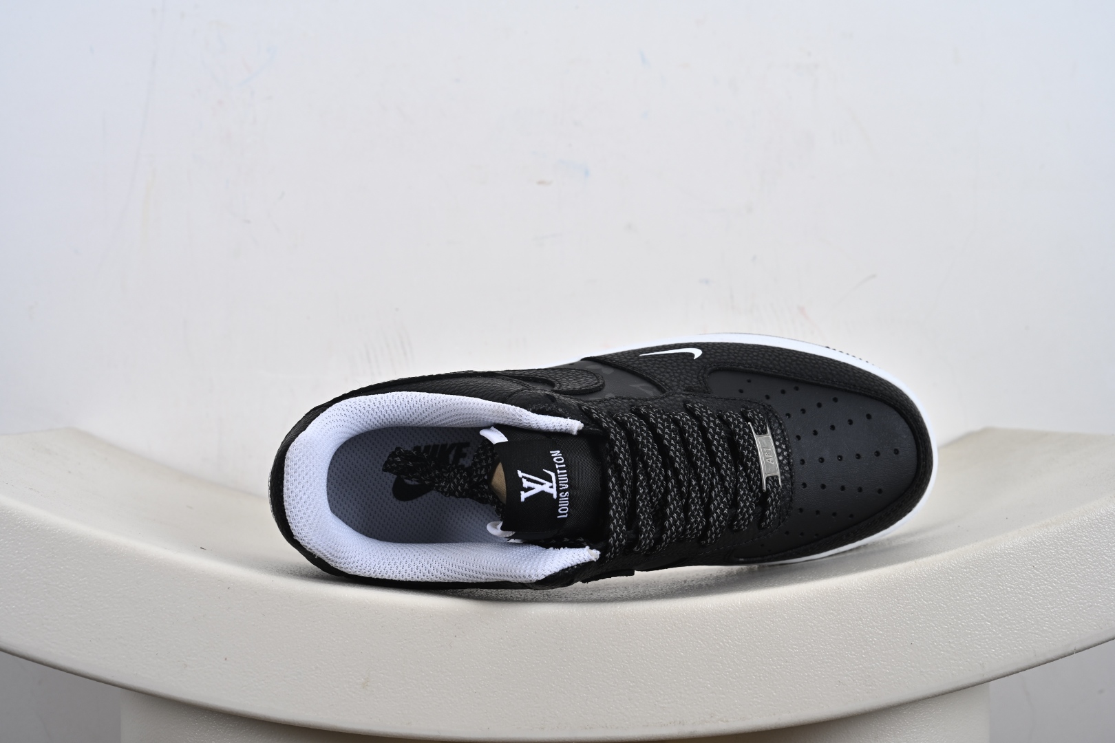 240  定制版 Louis Vuittx Nk Air Force 1’07 定制配色 Lv联名 空军一号低帮经典低帮休闲百搭板鞋 CZ3986-003