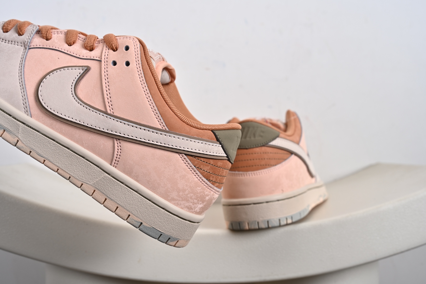 200 免检版 配色齐全 Nike Dunk SB ”Trocadéro Gardens” 粉米棕 FV5926-200