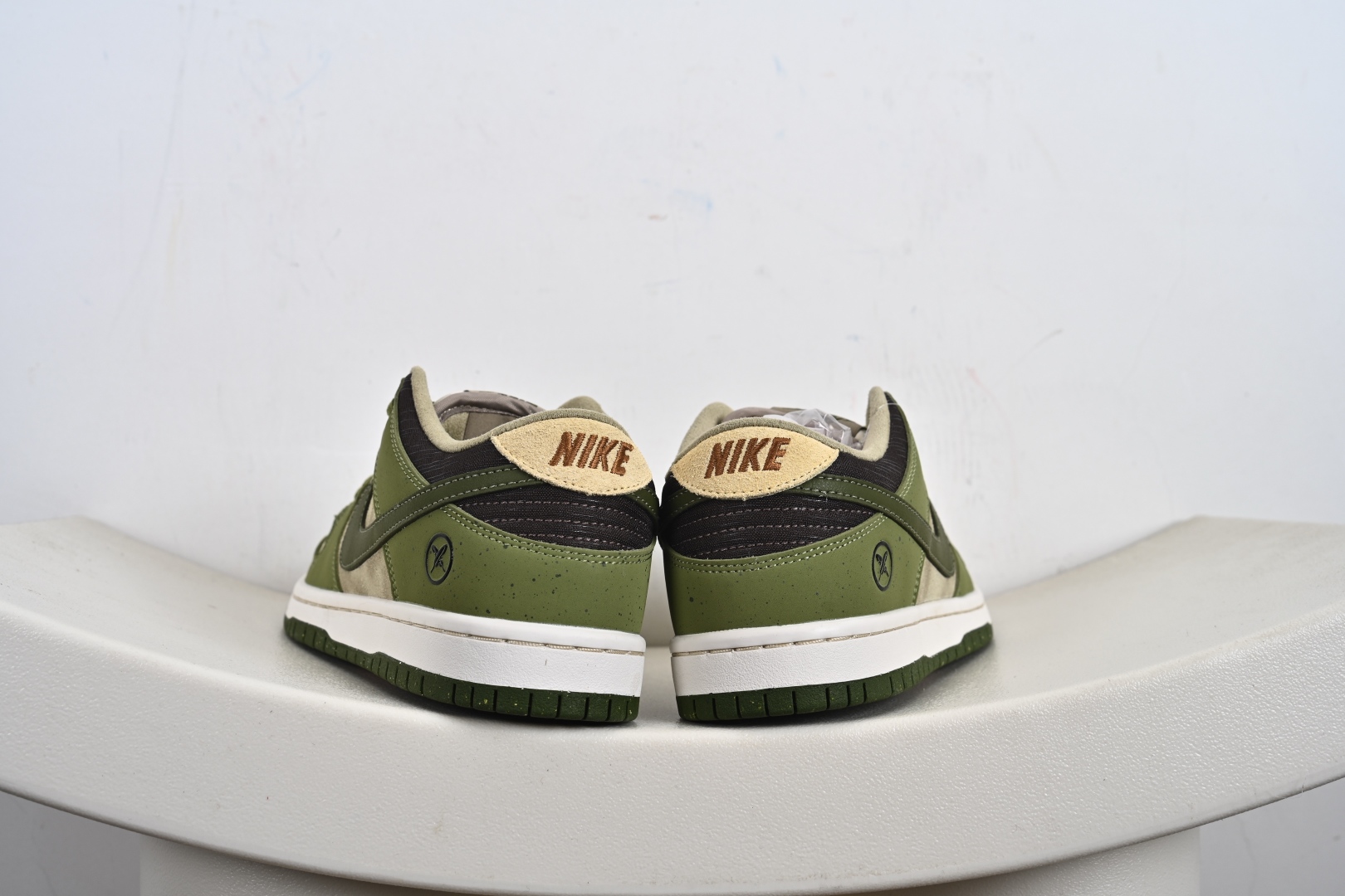 200 免检版 配色齐全 Yuto Horigome x Nike Dunk SB Low ”Asparagus”绿白 HF8022-300