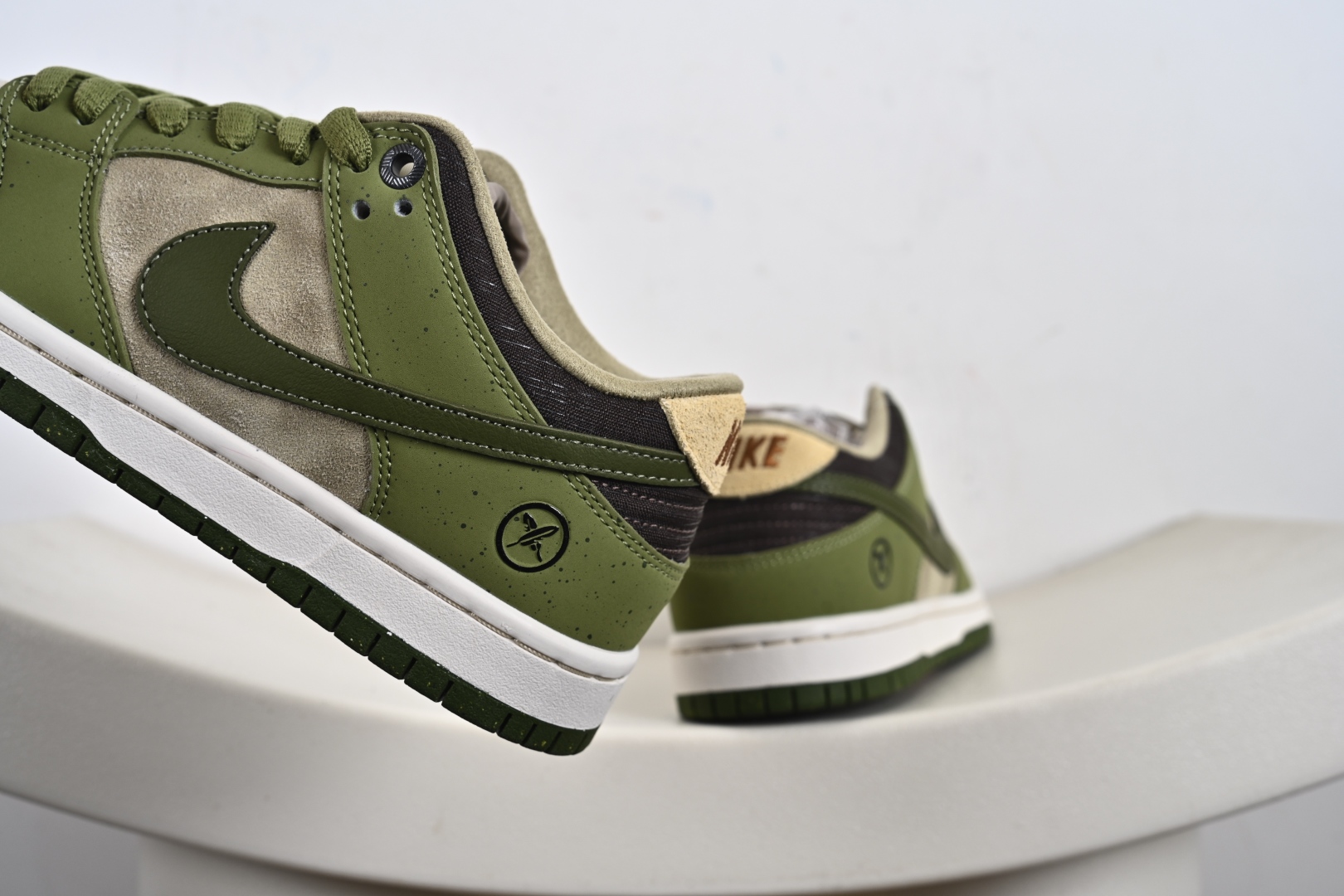 200 免检版 配色齐全 Yuto Horigome x Nike Dunk SB Low ”Asparagus”绿白 HF8022-300