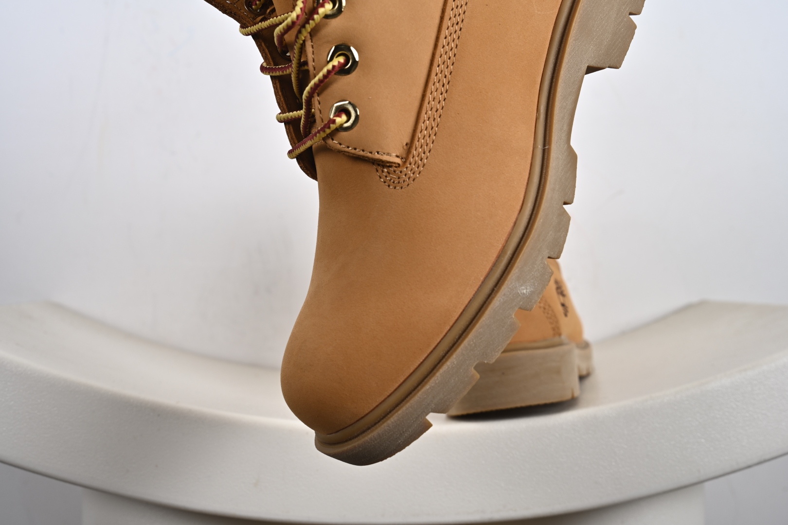 280 添柏岚Timberland 6 Inch Leather Boots添柏岚经典户外6英寸大黄靴“OG麦黄 纯黑TB010061 TB 010073 001 TB010061713
