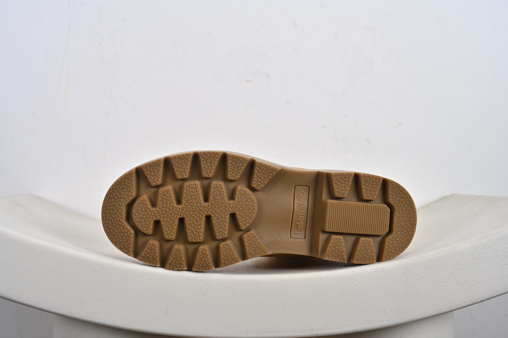 280 添柏岚Timberland 6 Inch Leather Boots添柏岚经典户外6英寸大黄靴“OG麦黄 纯黑TB010061 TB 010073 001 TB010061713