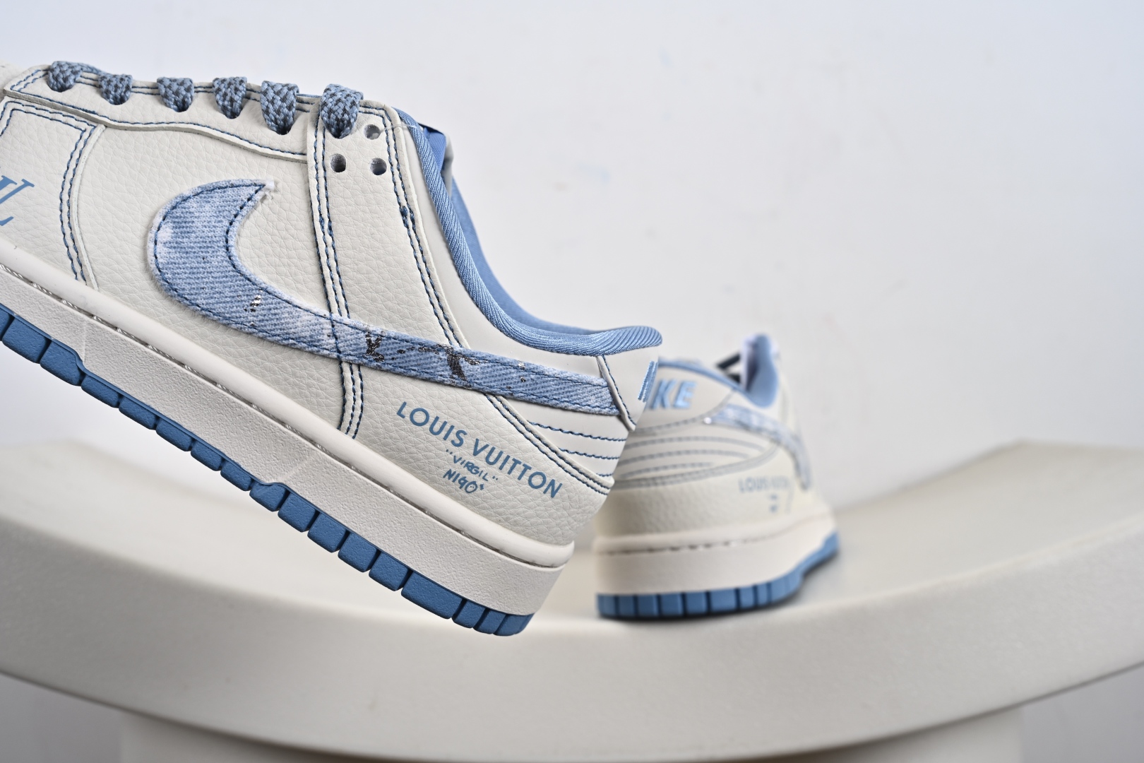 260  定制版 NK SB Dunk Low L联名 冰蓝牛仔满天星 低帮休闲板鞋 JP1628-028