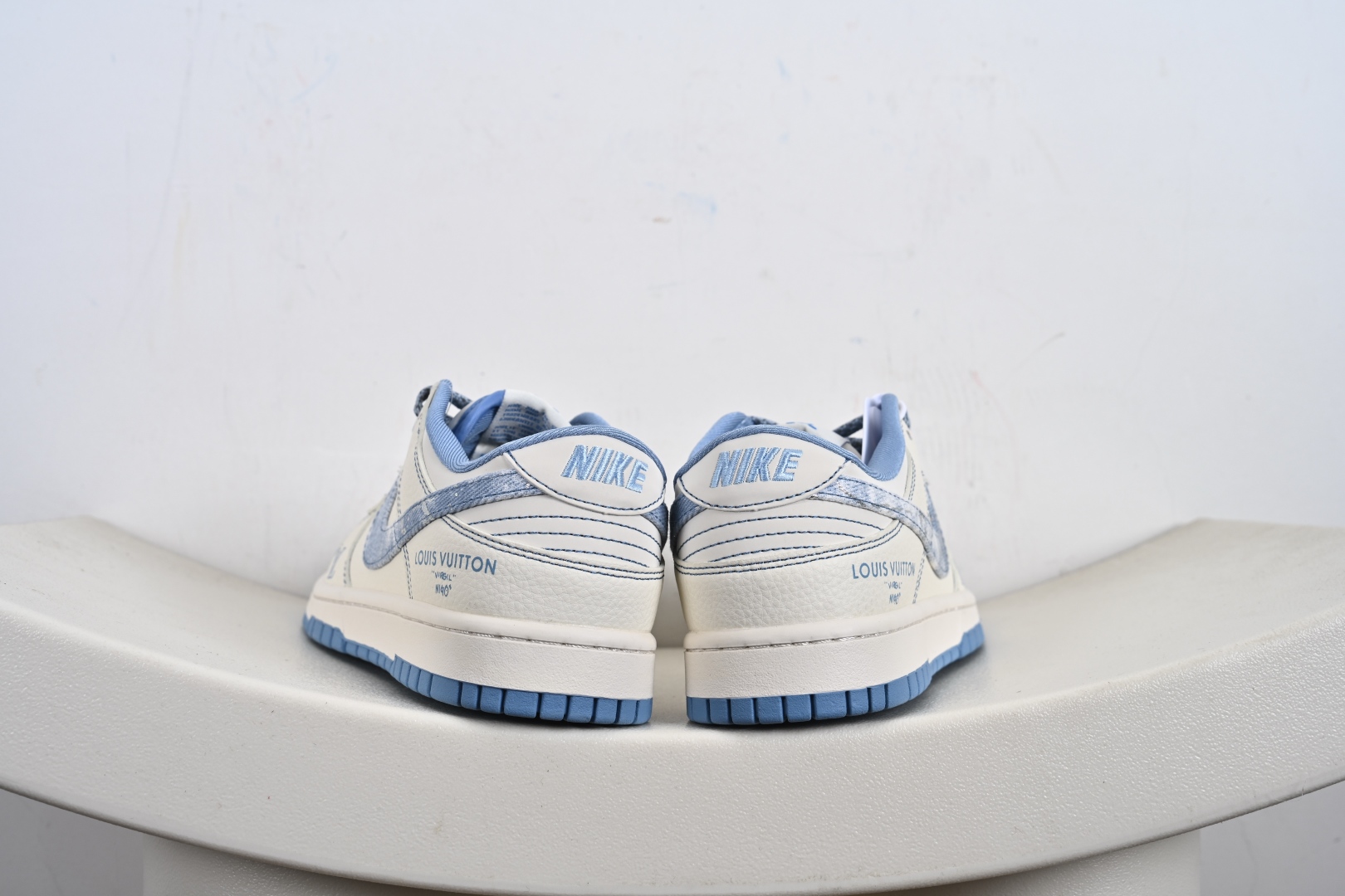 260  定制版 NK SB Dunk Low L联名 冰蓝牛仔满天星 低帮休闲板鞋 JP1628-028