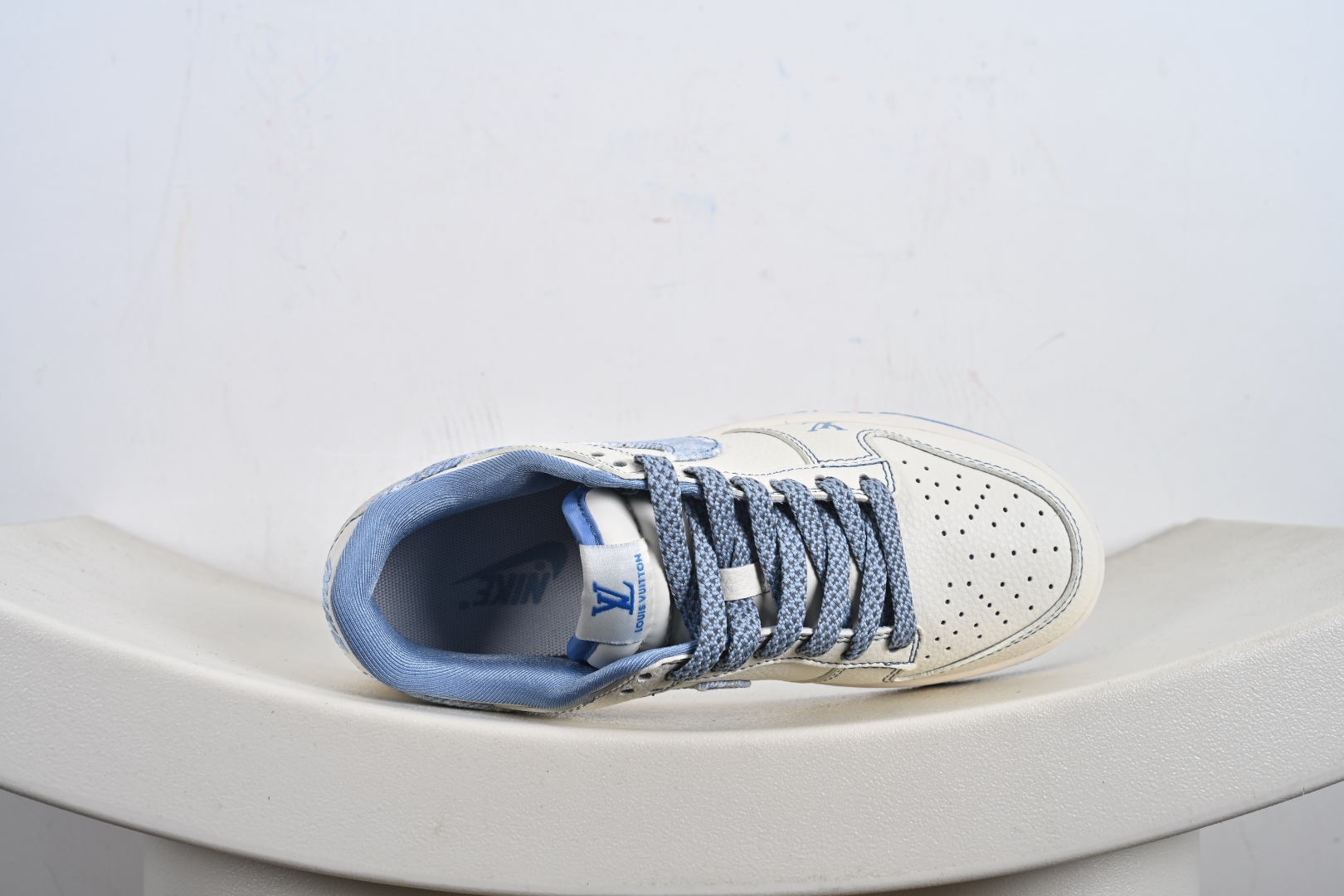 260  定制版 NK SB Dunk Low L联名 冰蓝牛仔满天星 低帮休闲板鞋 JP1628-028