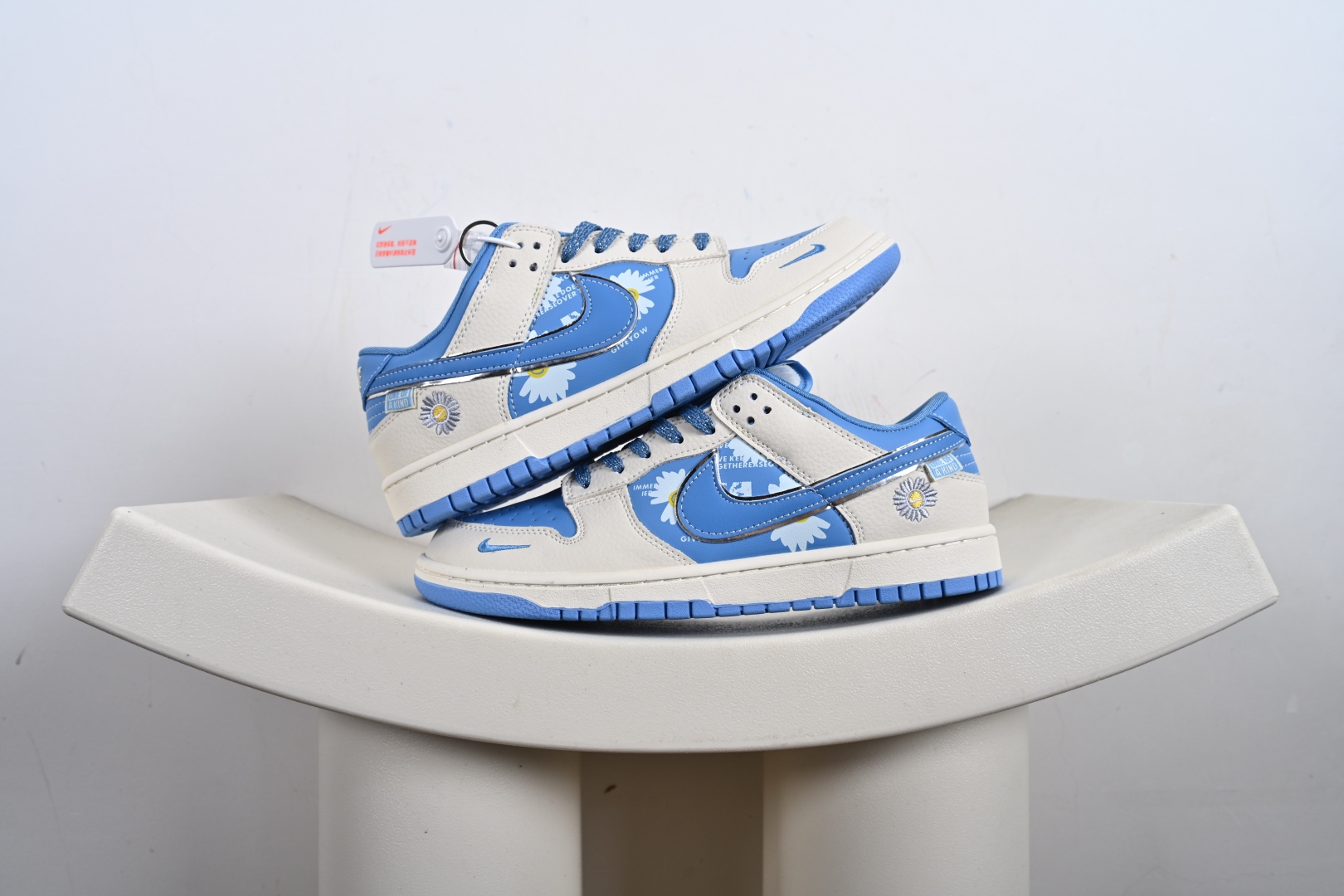 260  定制版 Peaceminusone x Nike Dunk SB Low 小雏菊 x 耐克 SB 低帮 联名米白蓝 SR2025-004