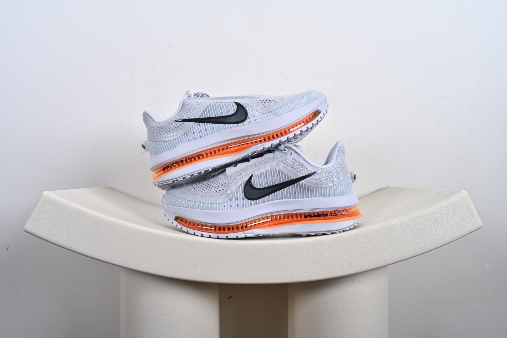 240 Nike Air Zoom NIKE PEGASUS PREMIUM耐克 新款气垫缓震休闲跑步鞋  HQ2592-003
