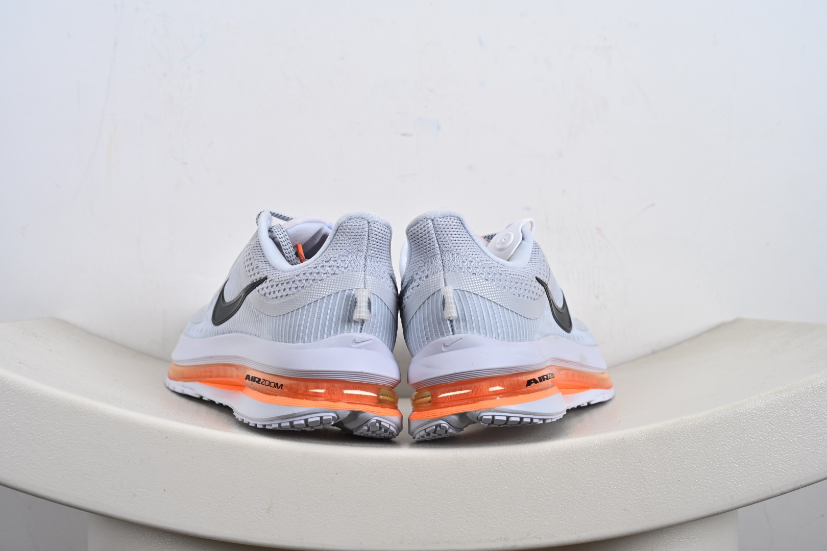 240 Nike Air Zoom NIKE PEGASUS PREMIUM耐克 新款气垫缓震休闲跑步鞋  HQ2592-003
