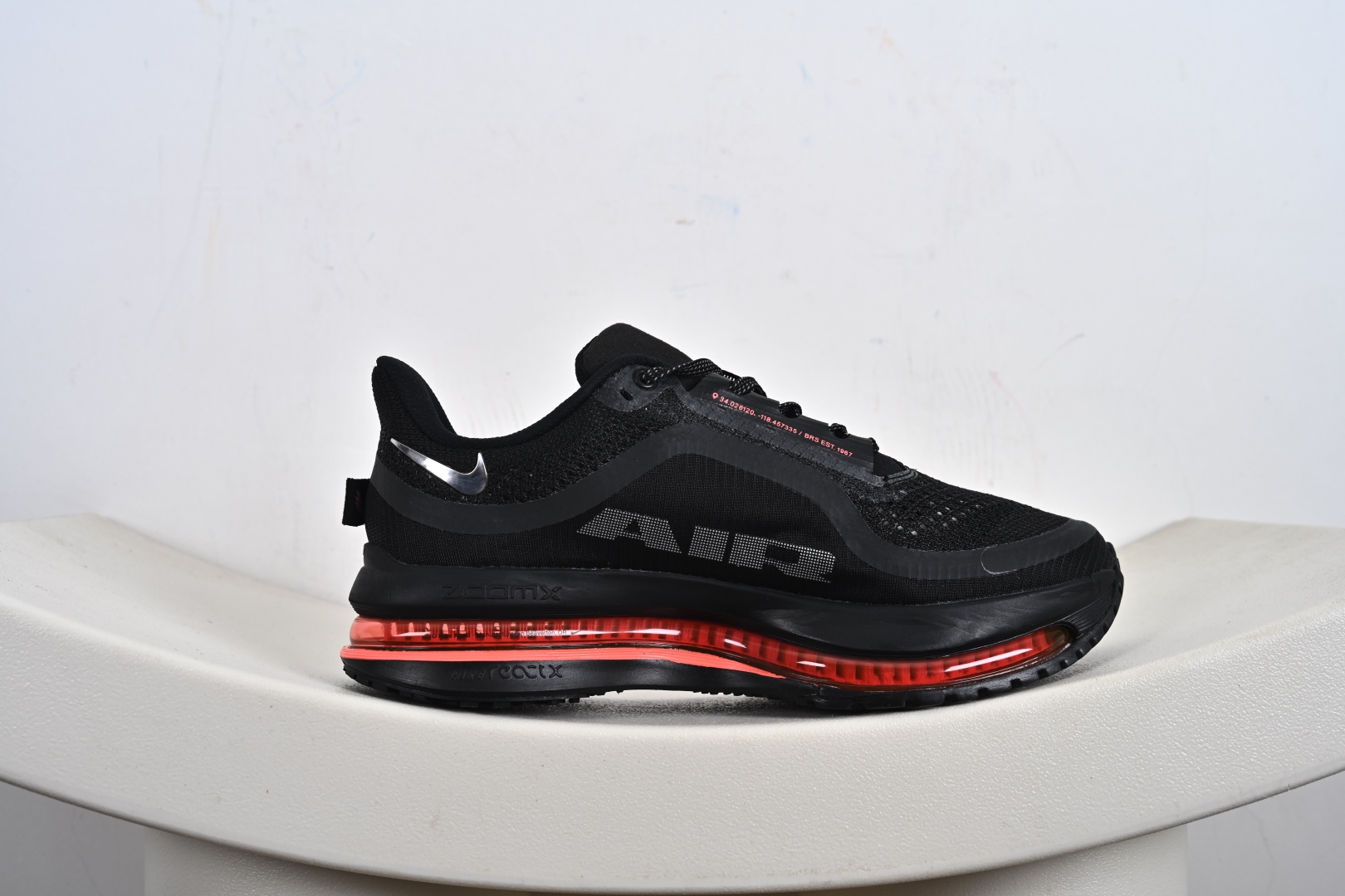 240 Nike Air Zoom NIKE PEGASUS PREMIUM耐克 新款气垫缓震休闲跑步鞋  HQ2592-003