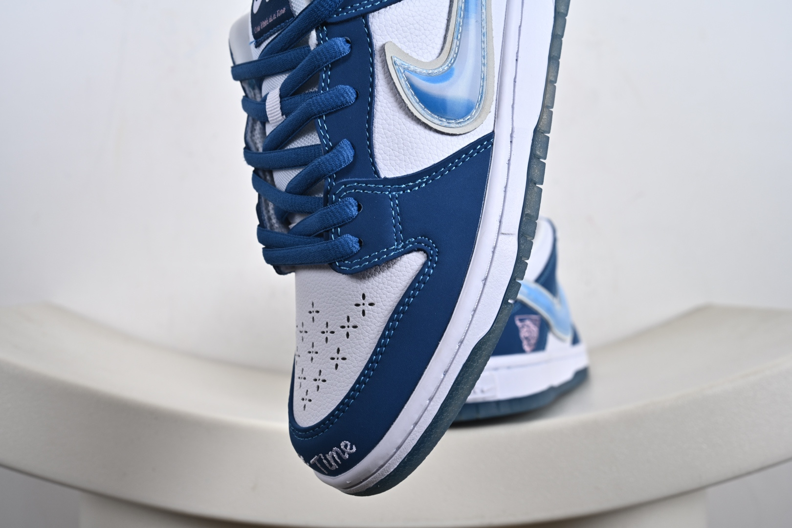 Nike SB Dunk Low x Born x Raised 蓝白 FN7819-400