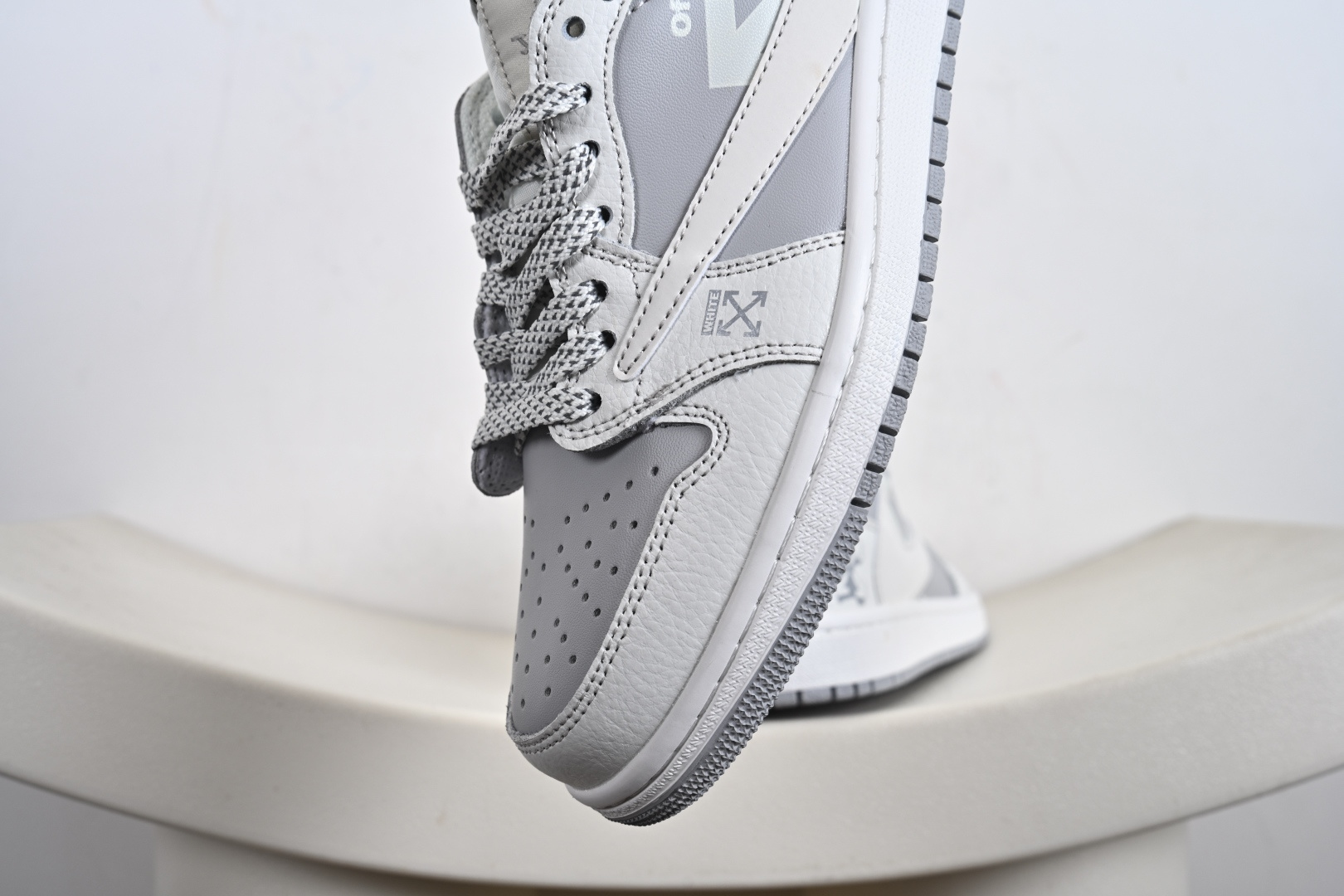 Travis Scott x Fragment Design x Air Jordan 1 Low OG SP AJ1 乔1 低帮文化休闲板鞋 DZ5899-009