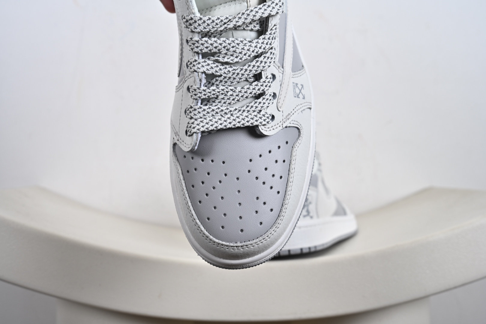 Travis Scott x Fragment Design x Air Jordan 1 Low OG SP AJ1 乔1 低帮文化休闲板鞋 DZ5899-009