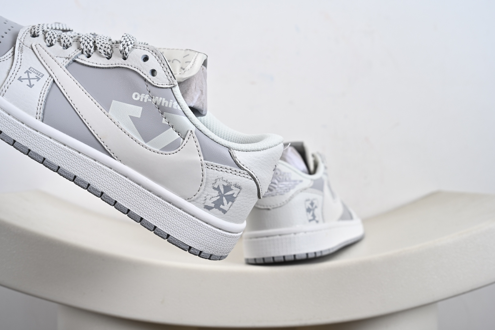 Travis Scott x Fragment Design x Air Jordan 1 Low OG SP AJ1 乔1 低帮文化休闲板鞋 DZ5899-009