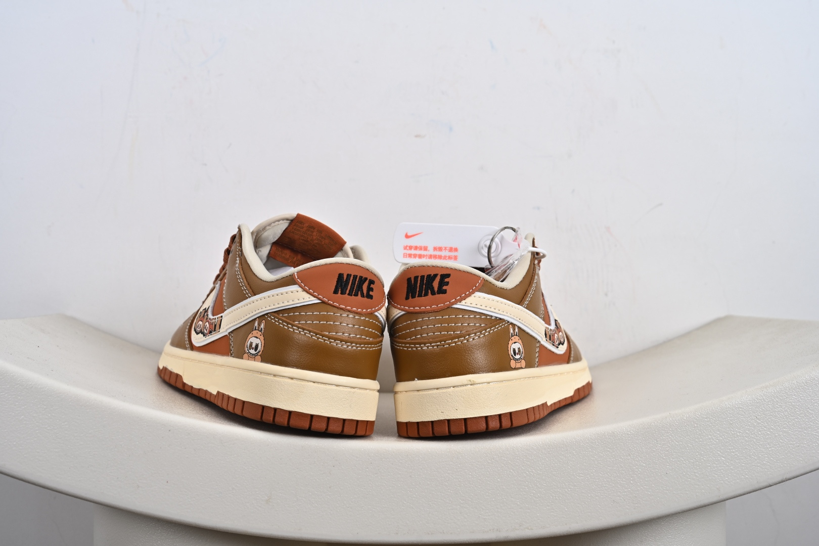 定制版Labubu x NK Dunk SB Low 拉布布 x SB 低帮 联名棕白色 DG2025-007