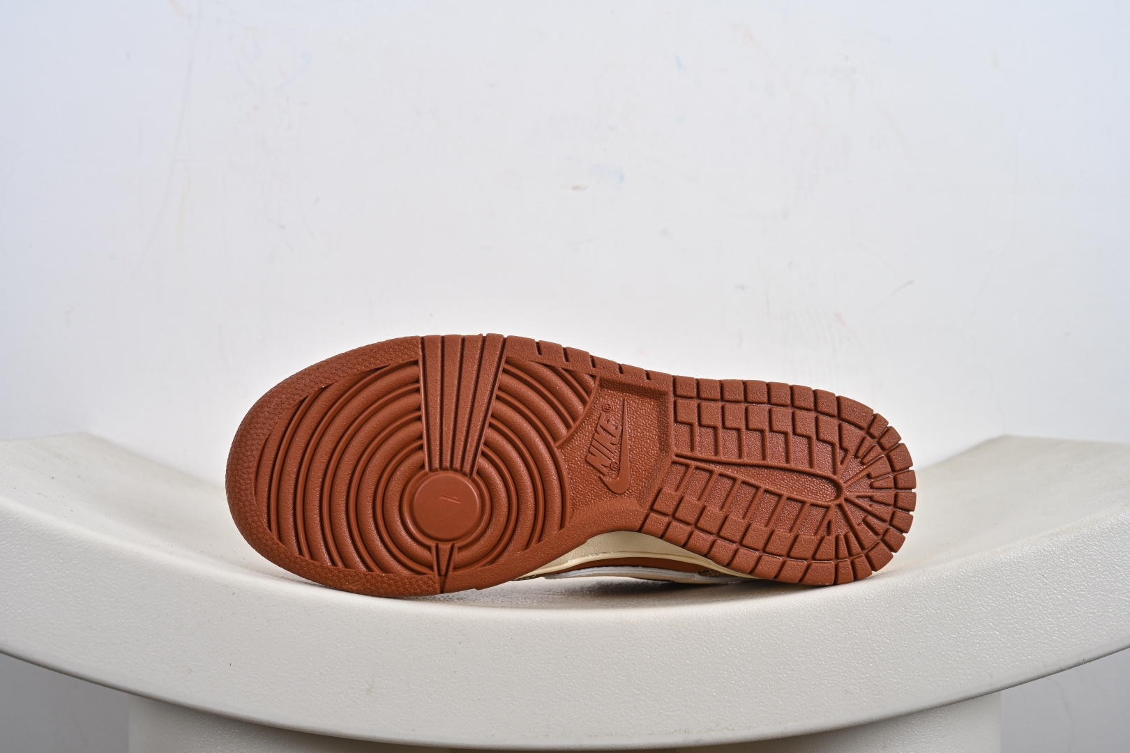 定制版Labubu x NK Dunk SB Low 拉布布 x SB 低帮 联名棕白色 DG2025-007